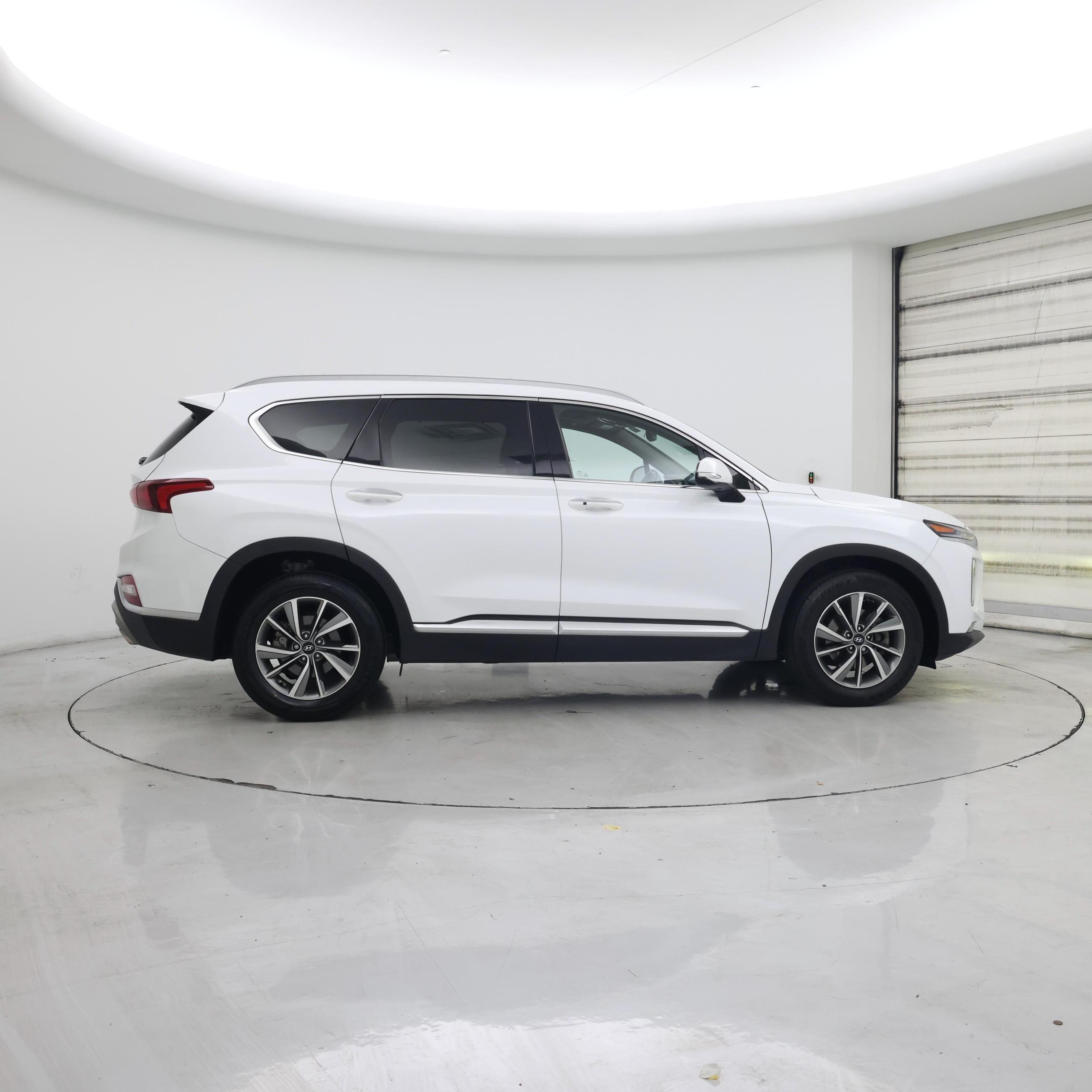 Thumbnail: 2019 Hyundai Santa Fe - 7