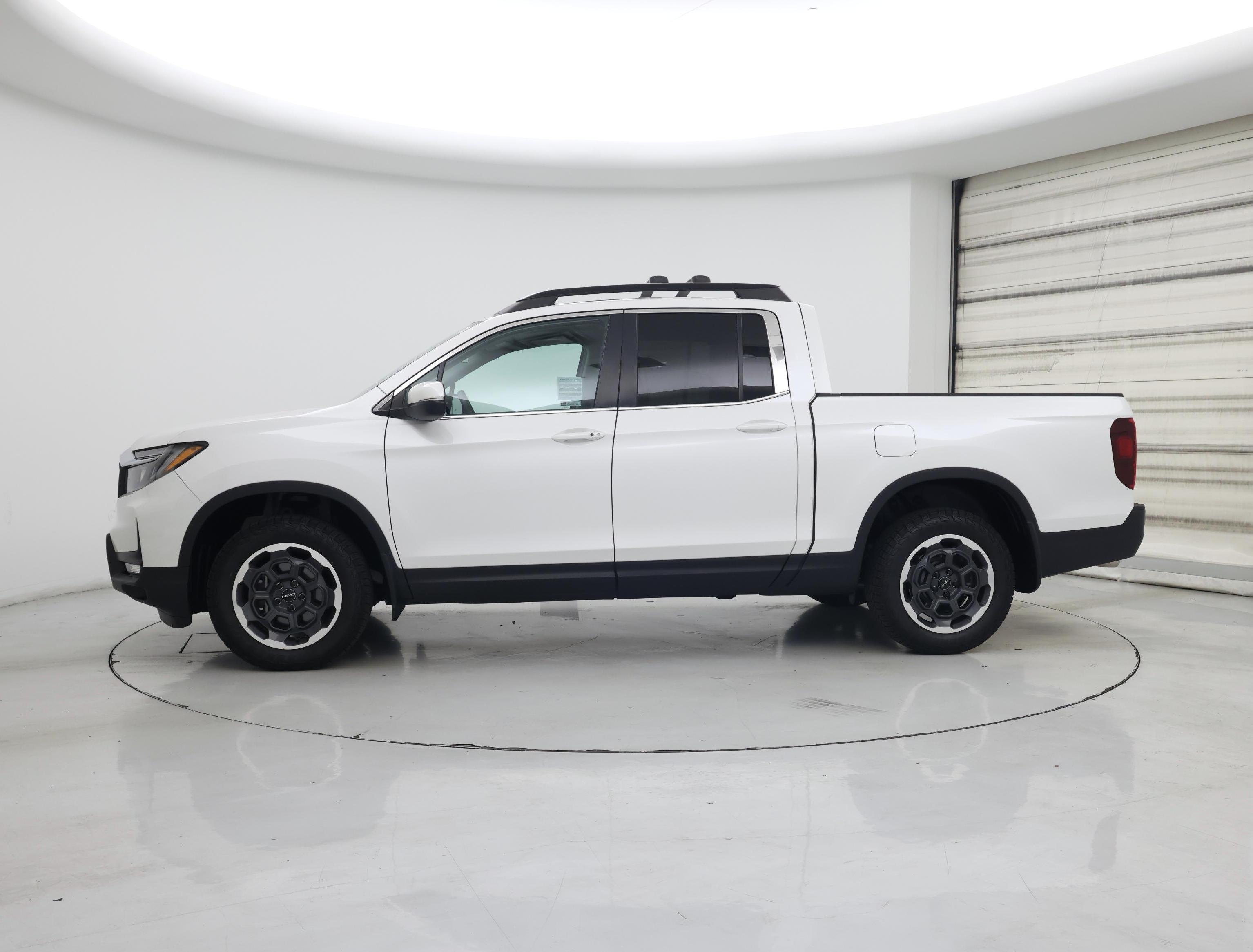 Thumbnail: 2024 Honda Ridgeline - 3