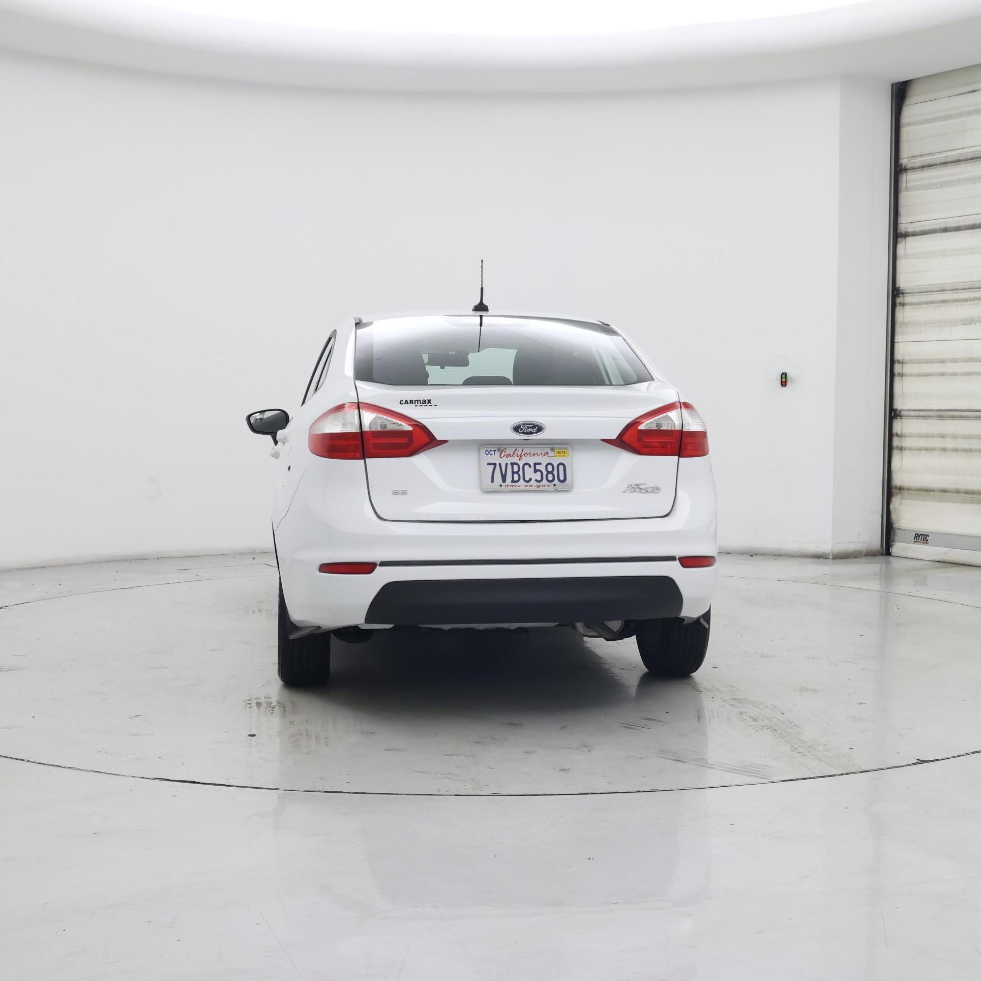 Thumbnail: 2016 Ford Fiesta - 6