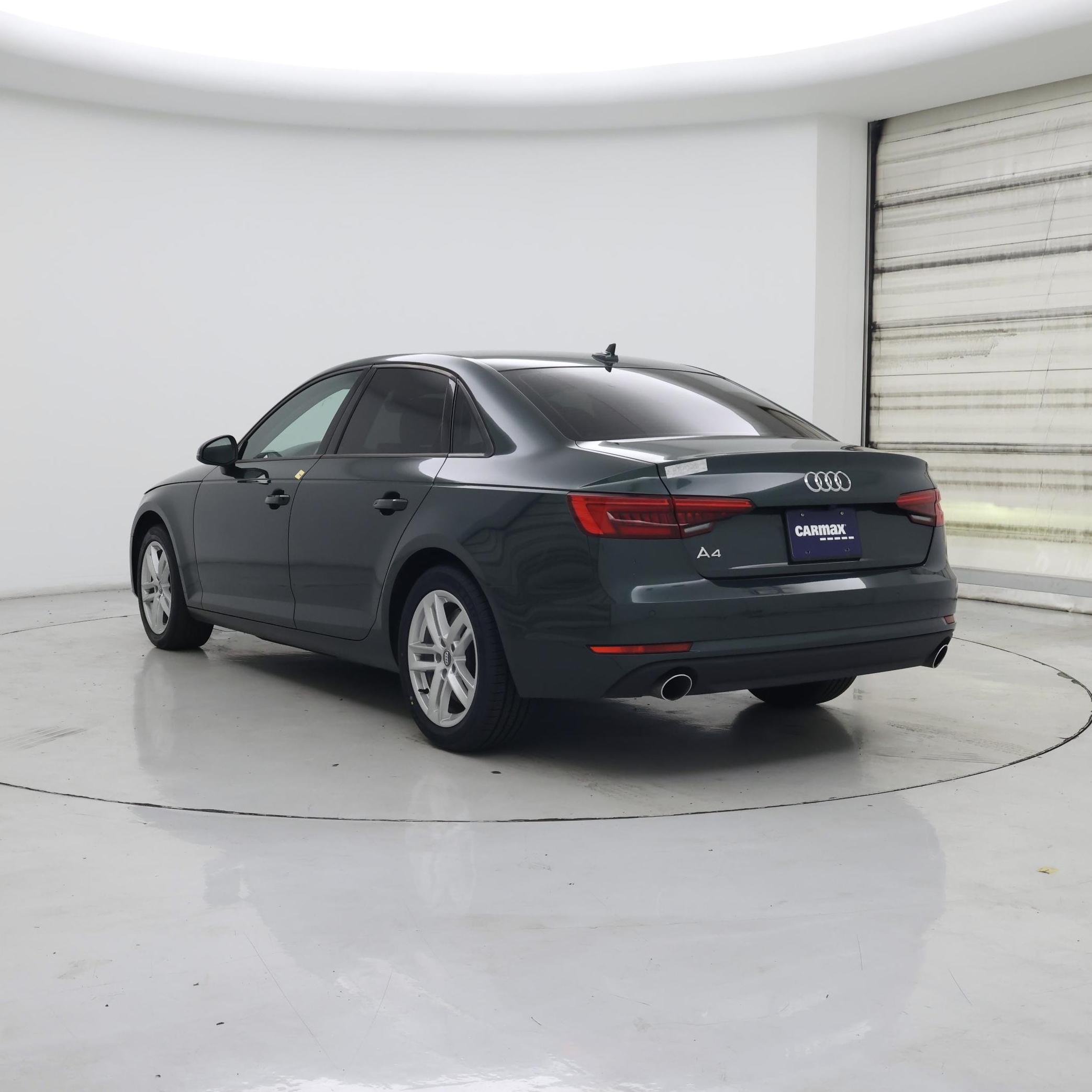 Thumbnail: 2017 Audi A4 - 2