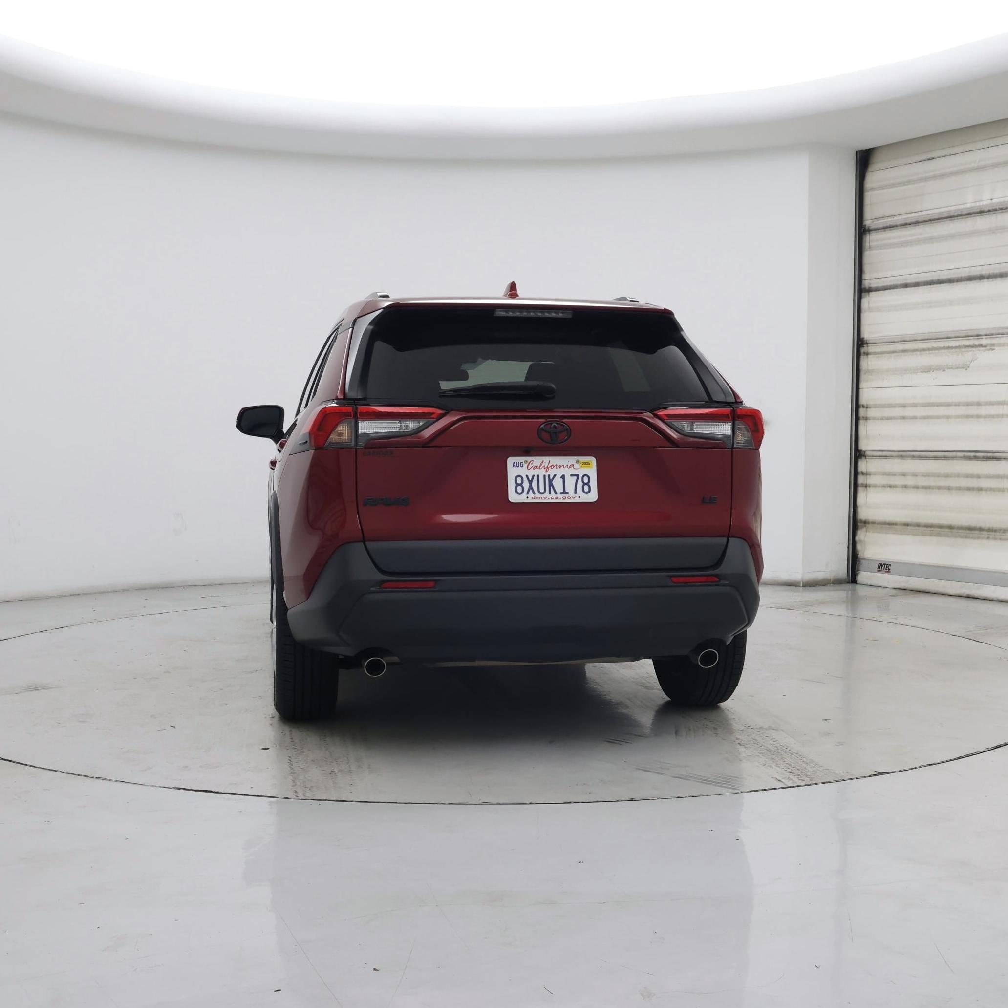 Thumbnail: 2021 Toyota RAV4 - 6