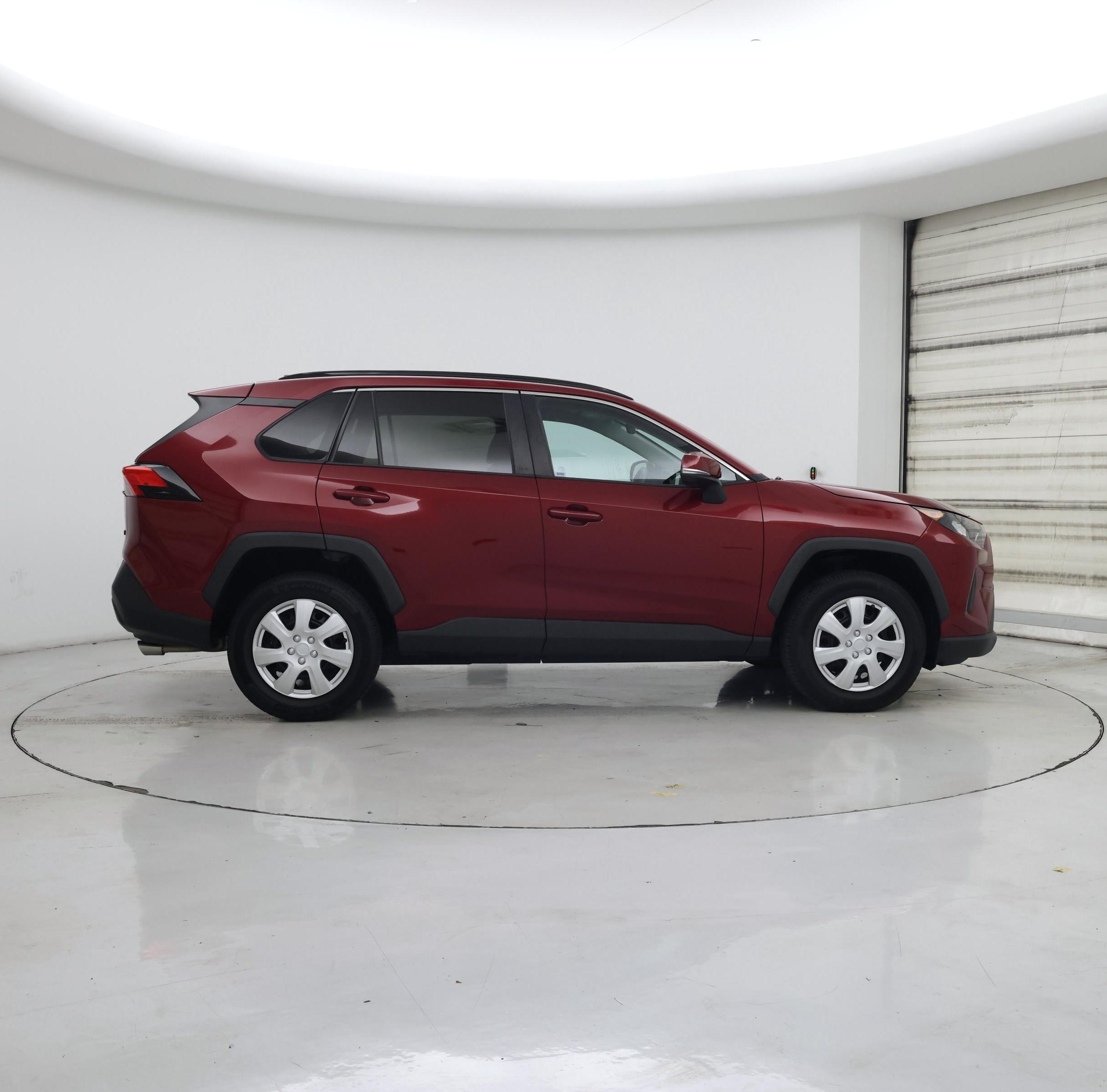 Thumbnail: 2021 Toyota RAV4 - 7