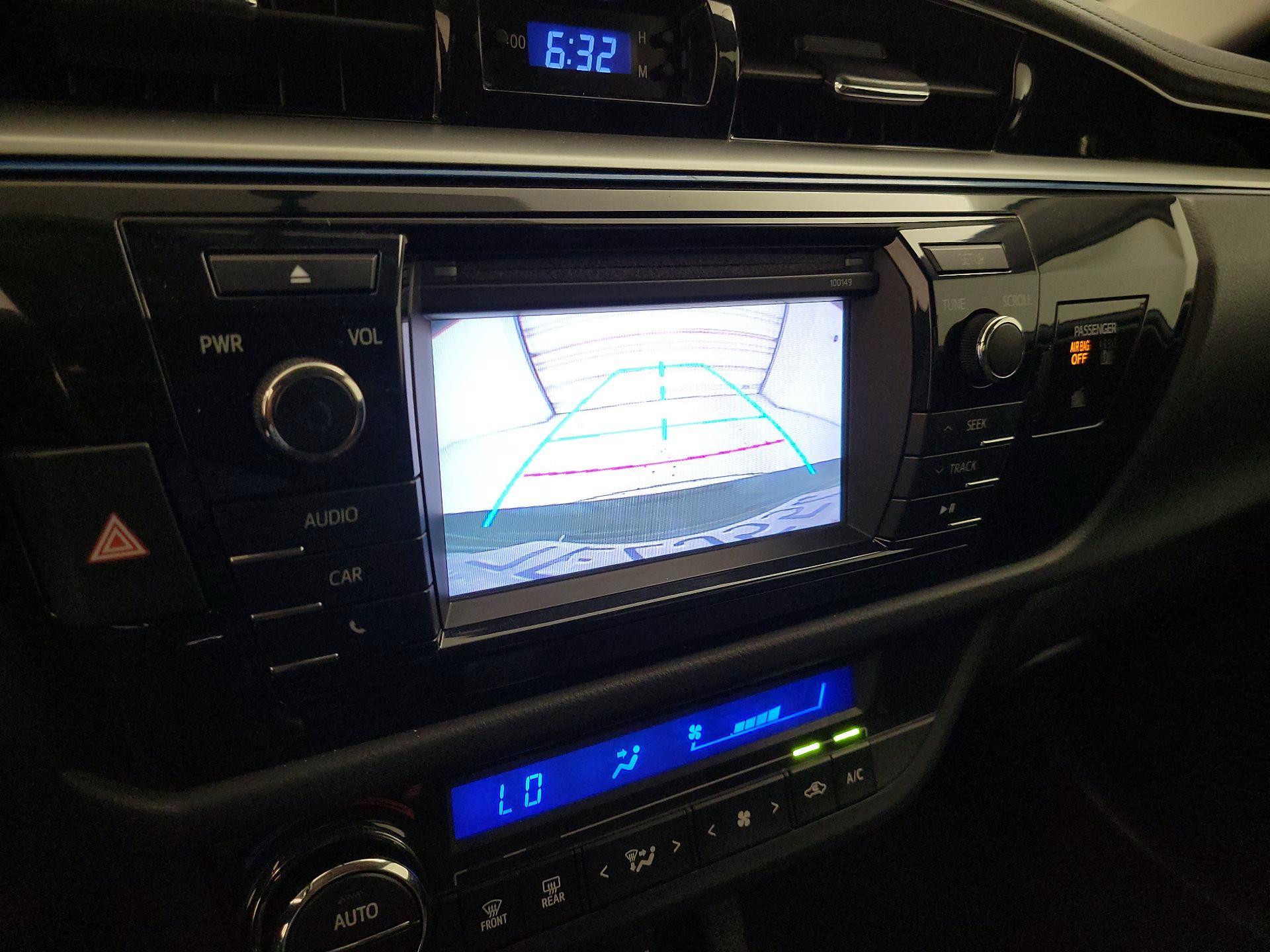Thumbnail: 2014 Toyota Corolla - 14