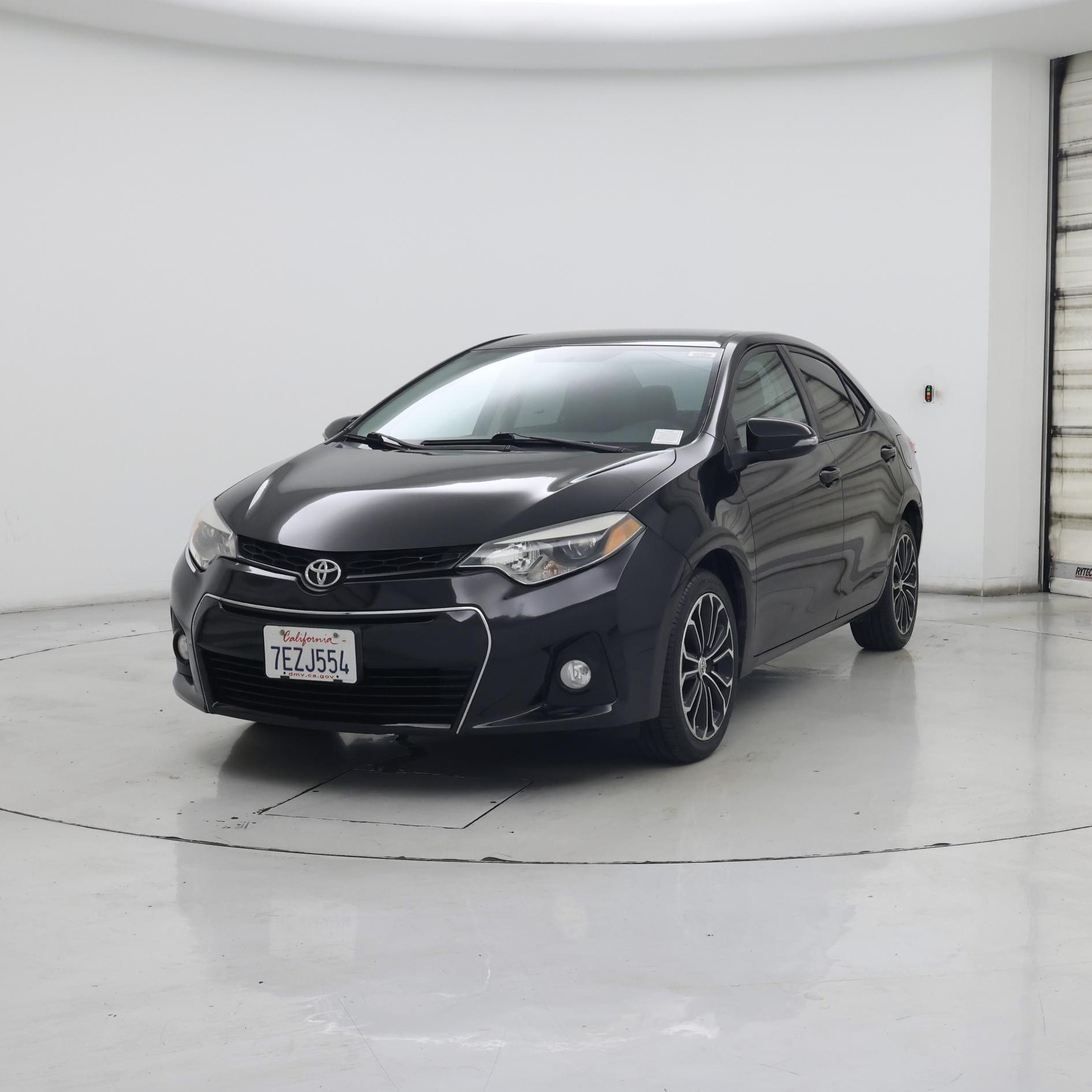 Thumbnail: 2014 Toyota Corolla - 4