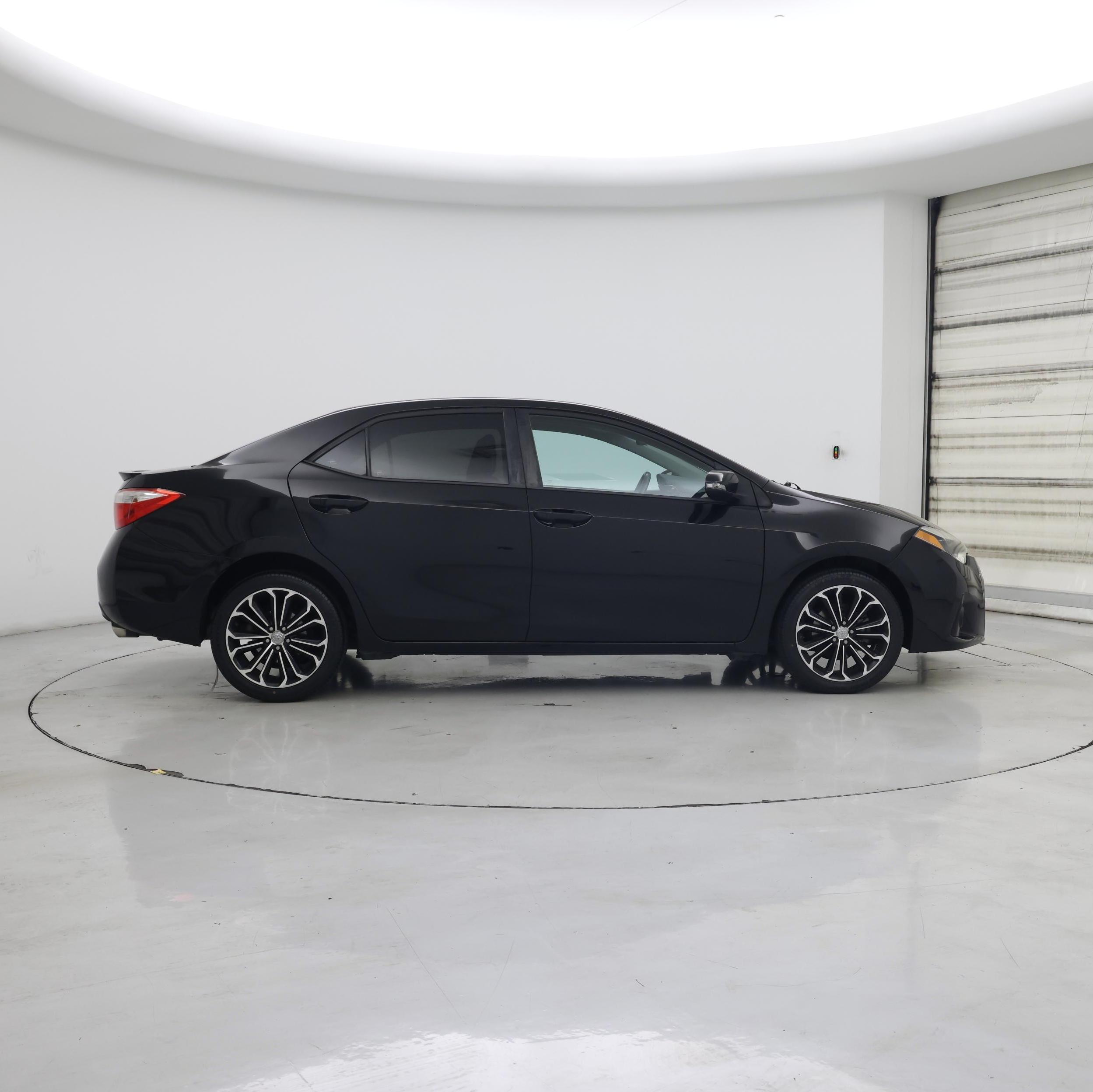 Thumbnail: 2014 Toyota Corolla - 7