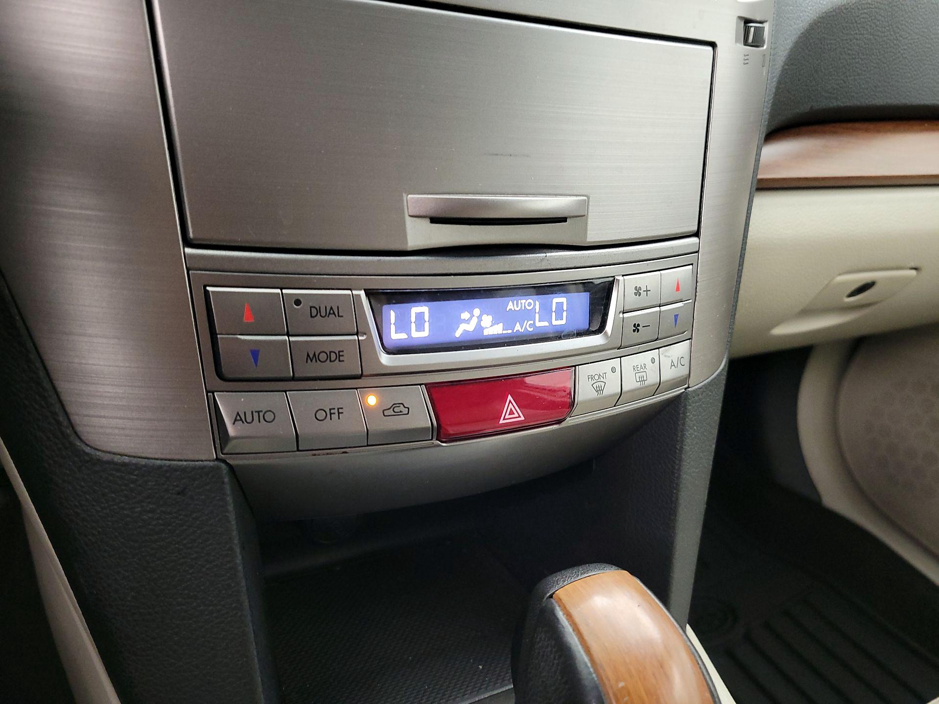 Thumbnail: 2014 Subaru Outback - 15
