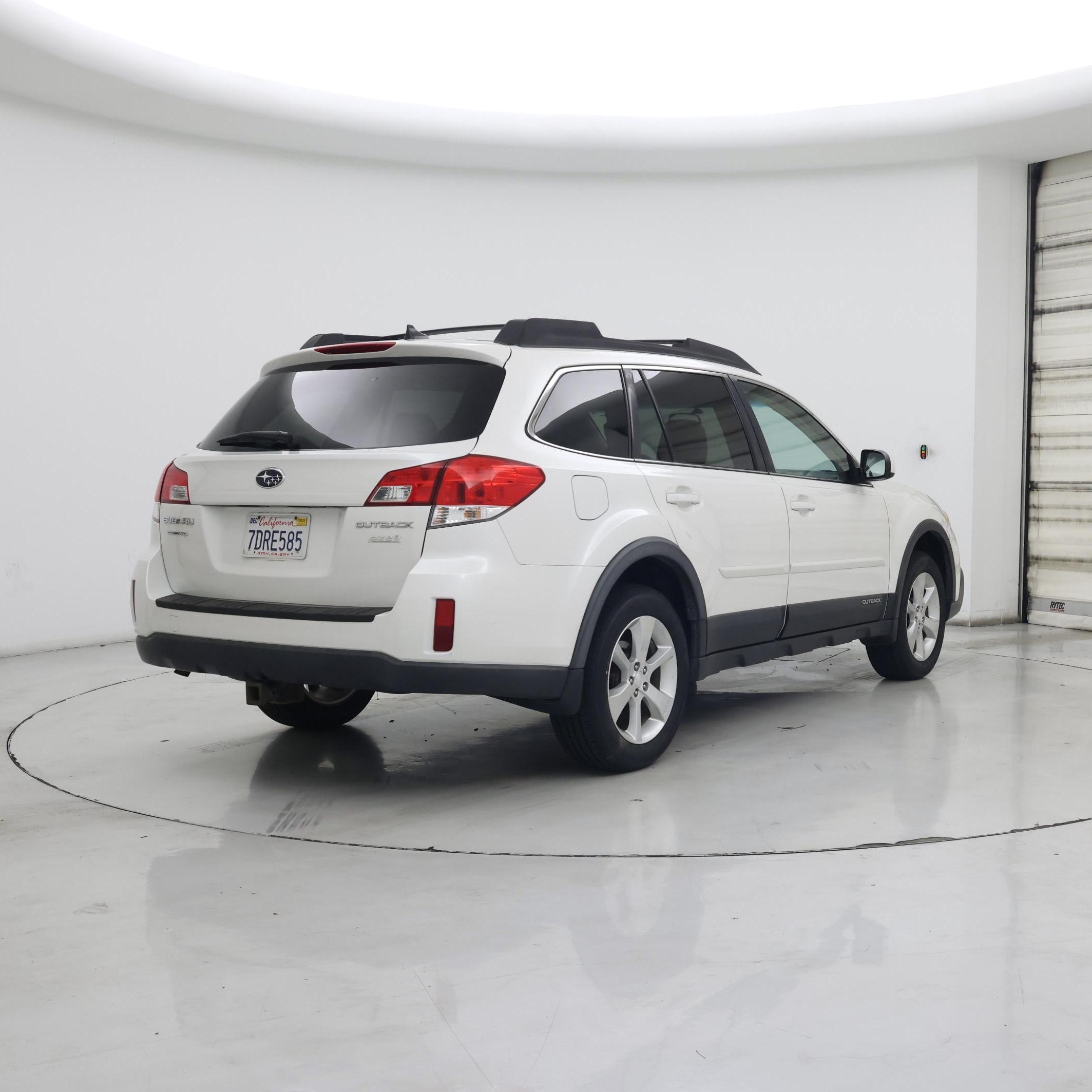 Thumbnail: 2014 Subaru Outback - 8