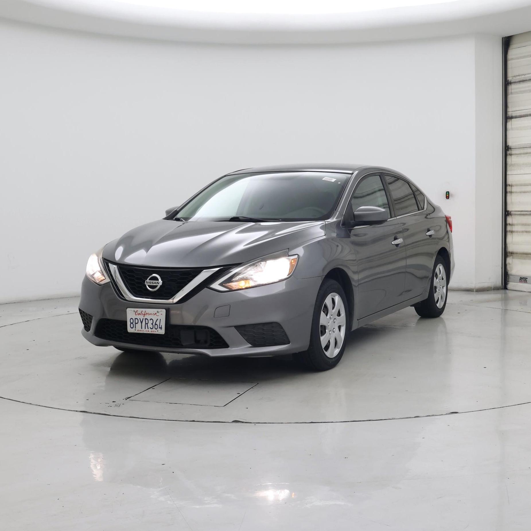 Thumbnail: 2019 Nissan Sentra - 4