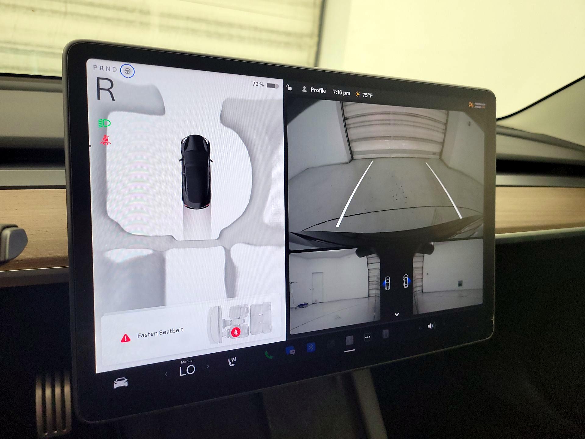 Thumbnail: 2022 Tesla Model 3 - 14