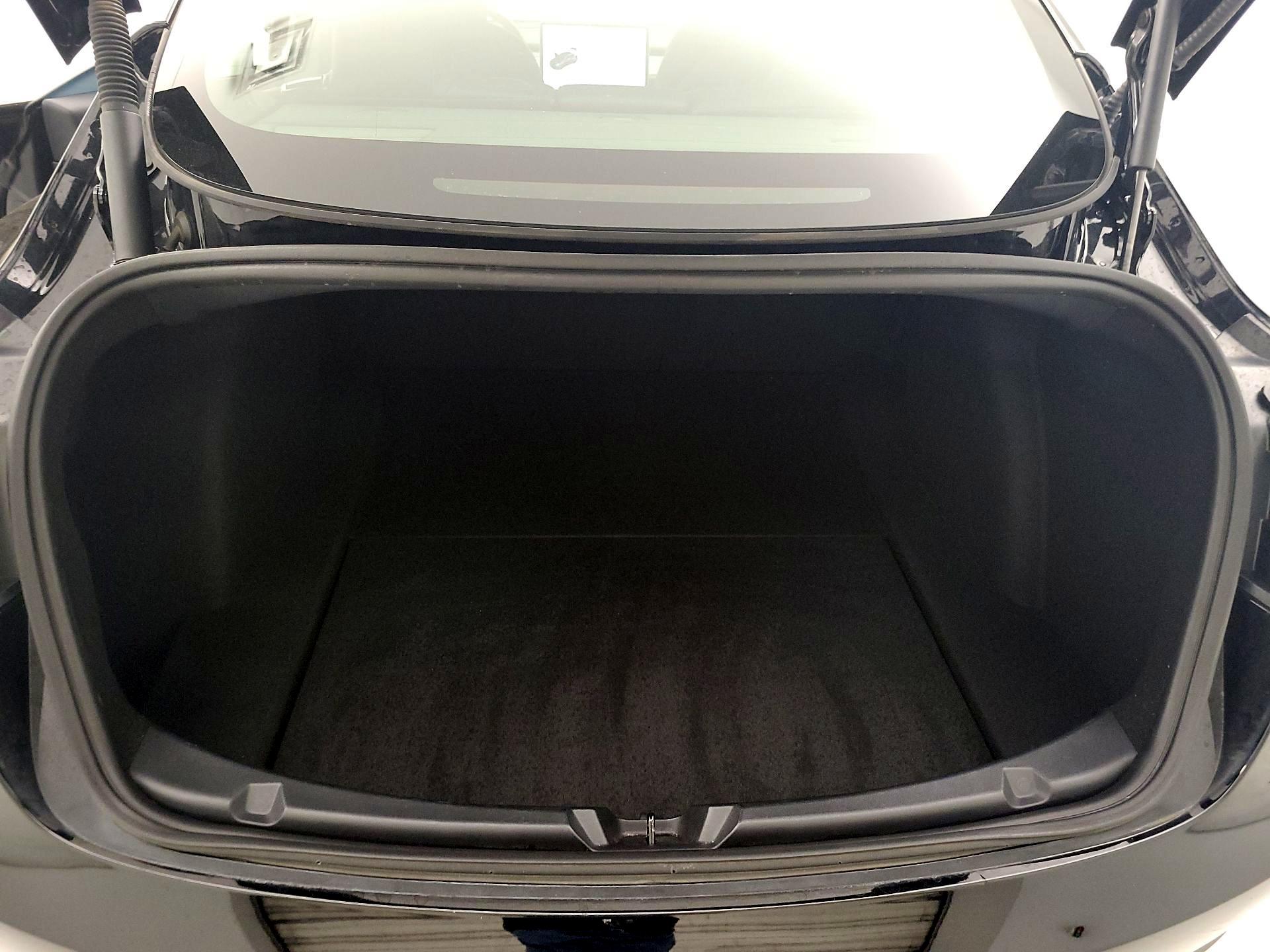 Thumbnail: 2022 Tesla Model 3 - 19