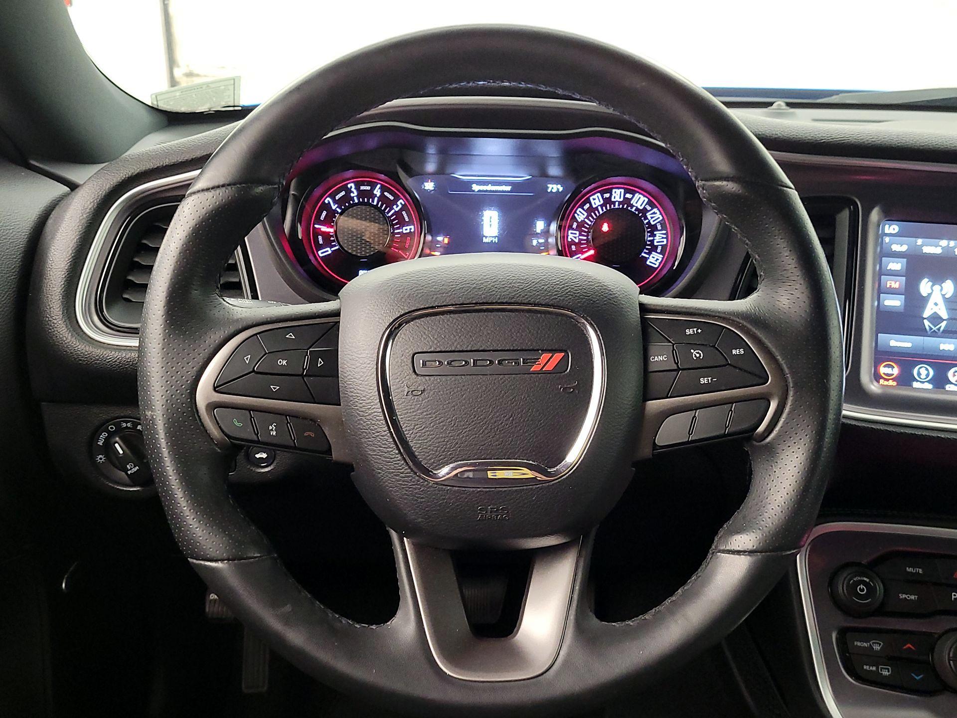 Thumbnail: 2019 Dodge Challenger - 10