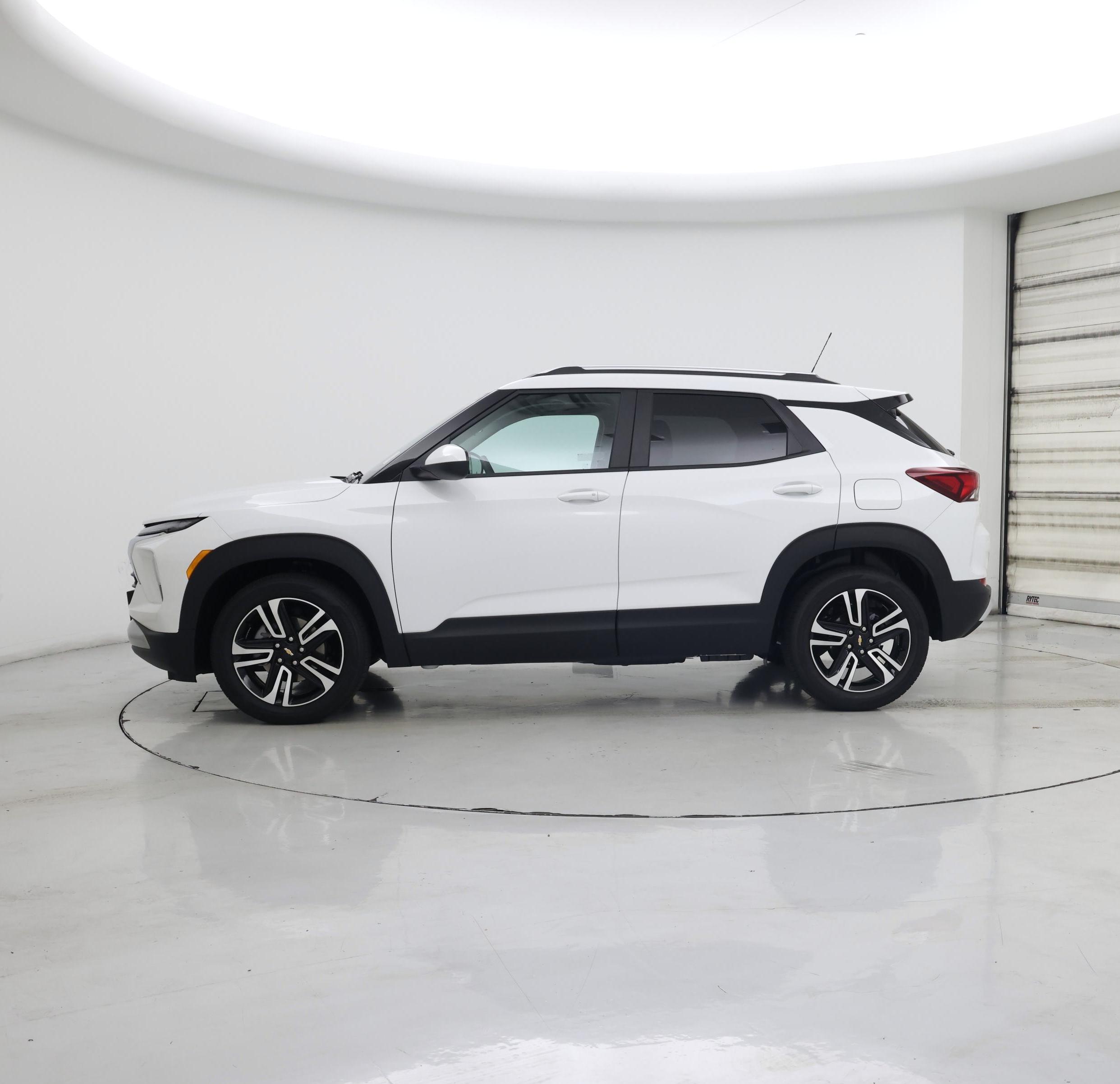 Thumbnail: 2026 Chevrolet TrailBlazer - 3