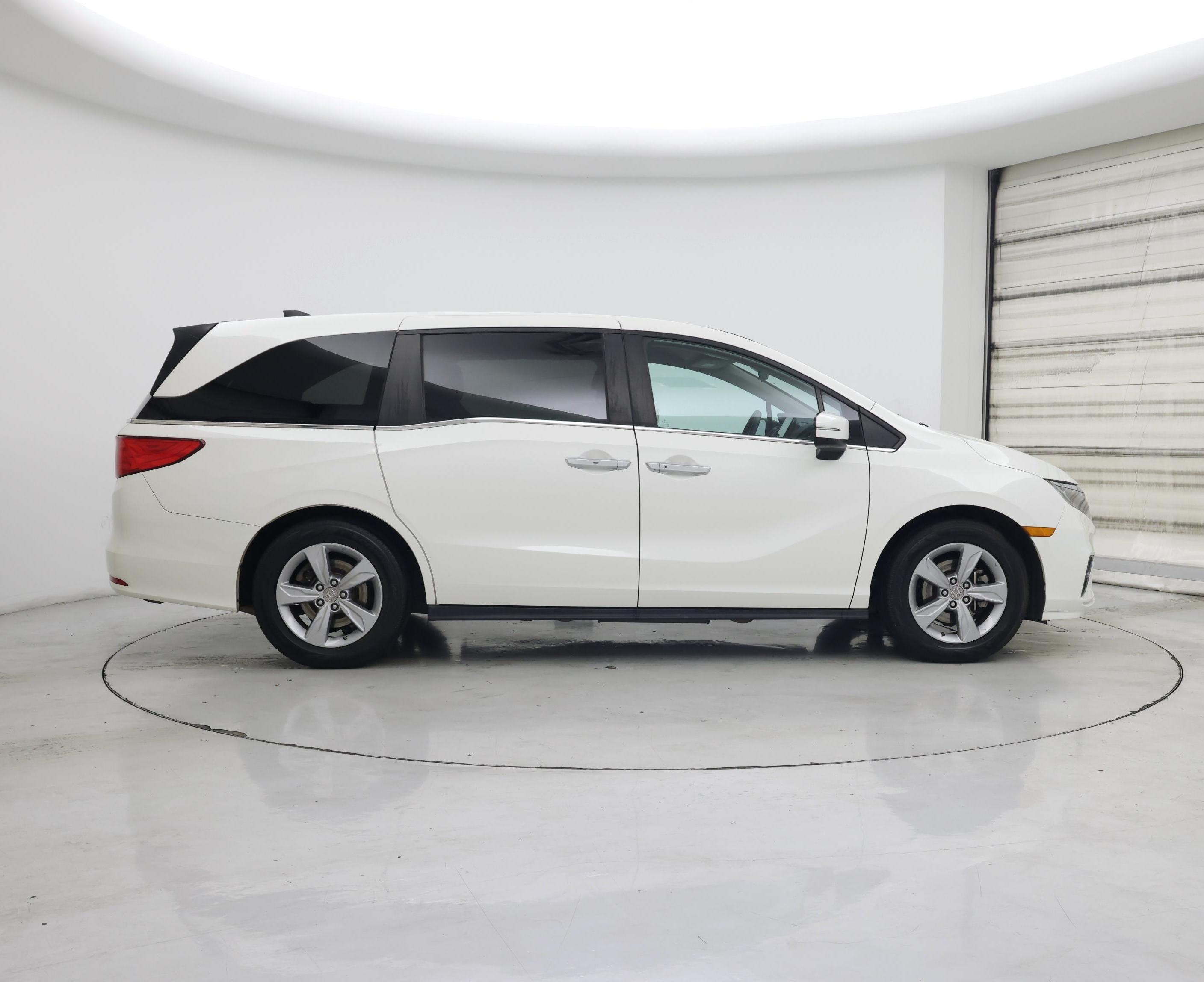 Thumbnail: 2019 Honda Odyssey - 7