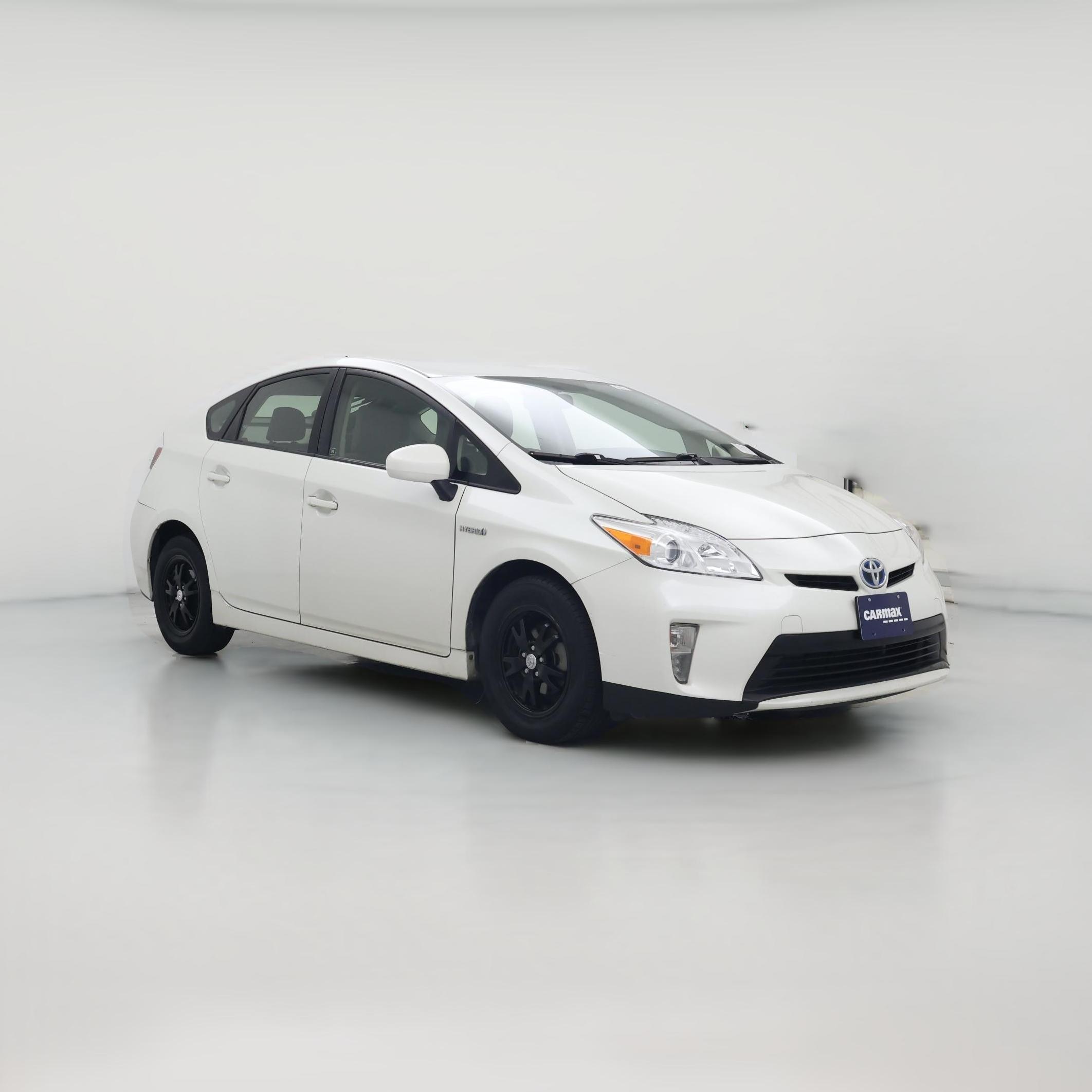 Thumbnail: 2015 Toyota Prius - 1
