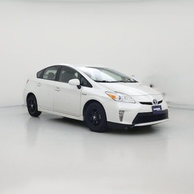 White 2015 Toyota Prius Three
