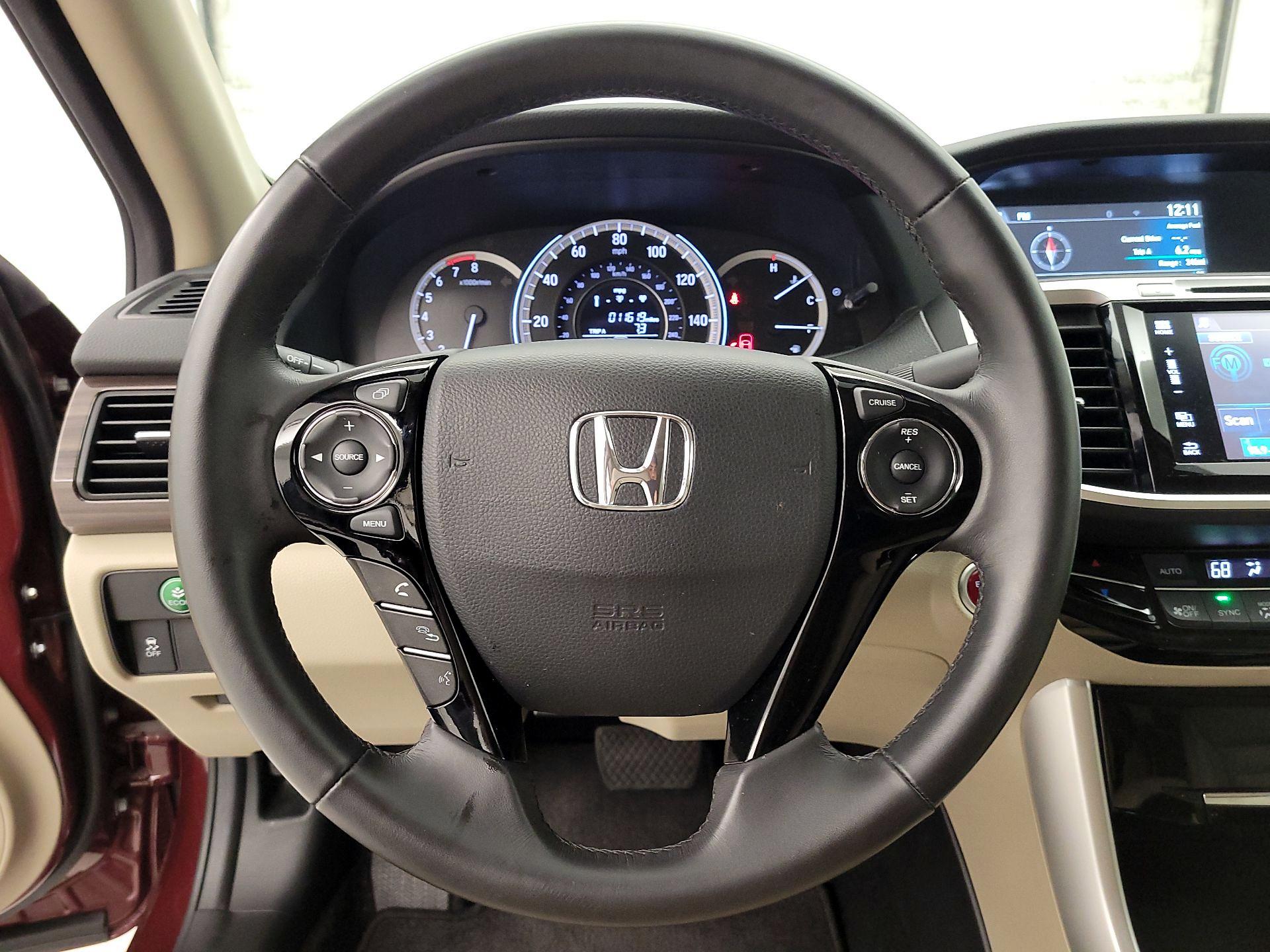 Thumbnail: 2016 Honda Accord - 10