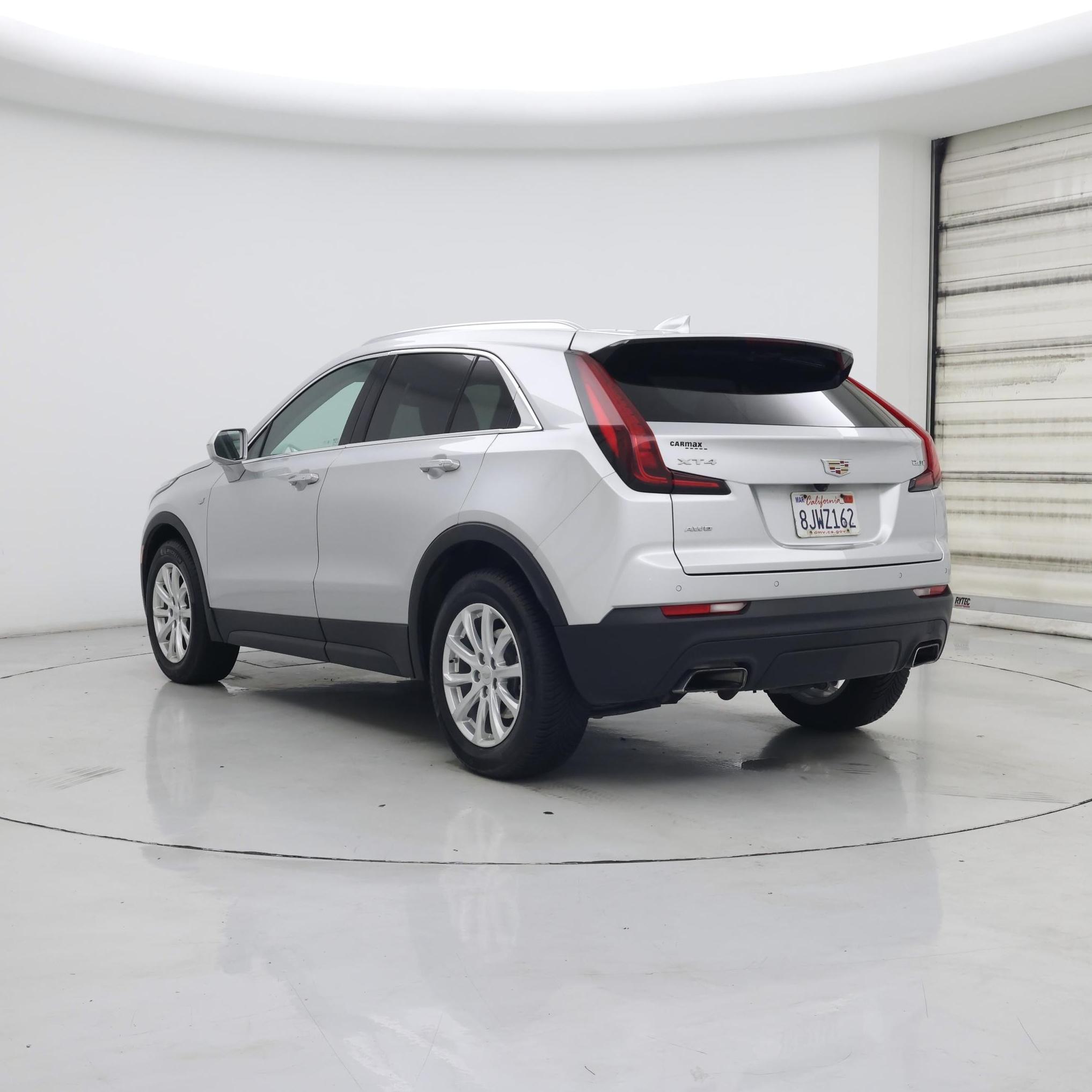 Thumbnail: 2019 Cadillac XT4 - 2