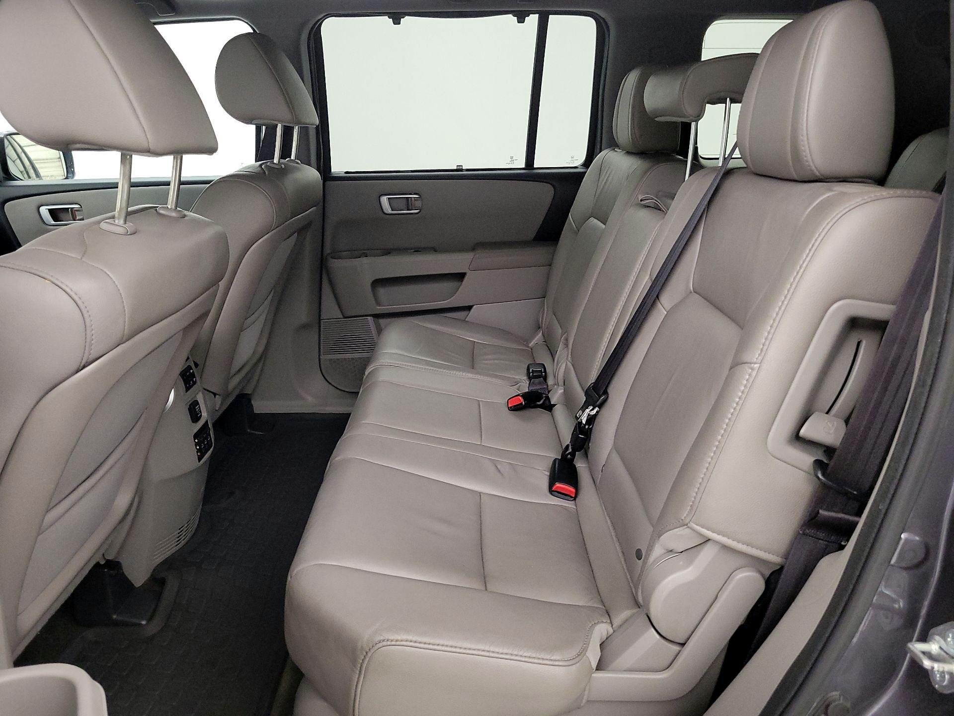 Thumbnail: 2015 Honda Pilot - 18
