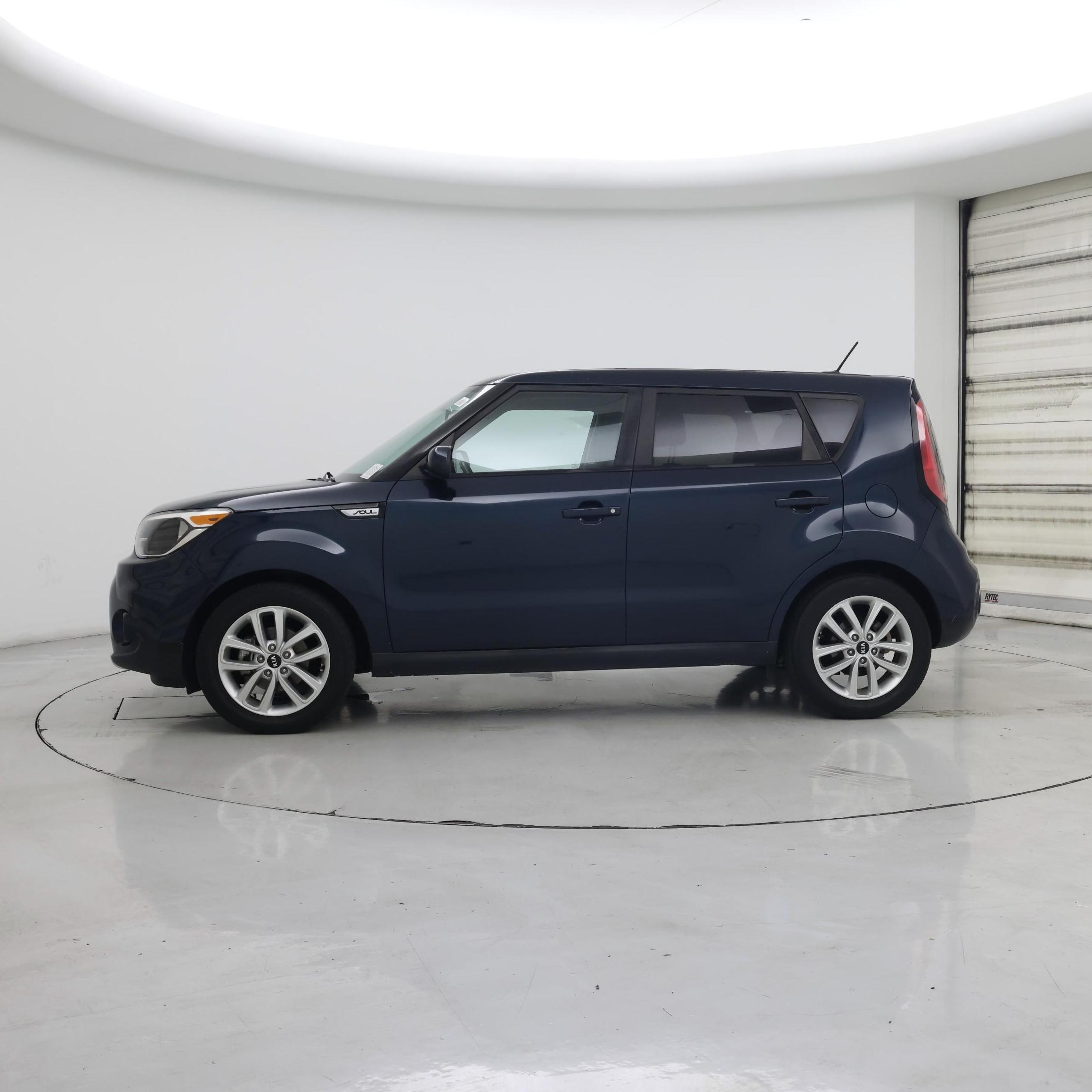 Thumbnail: 2017 Kia Soul - 3