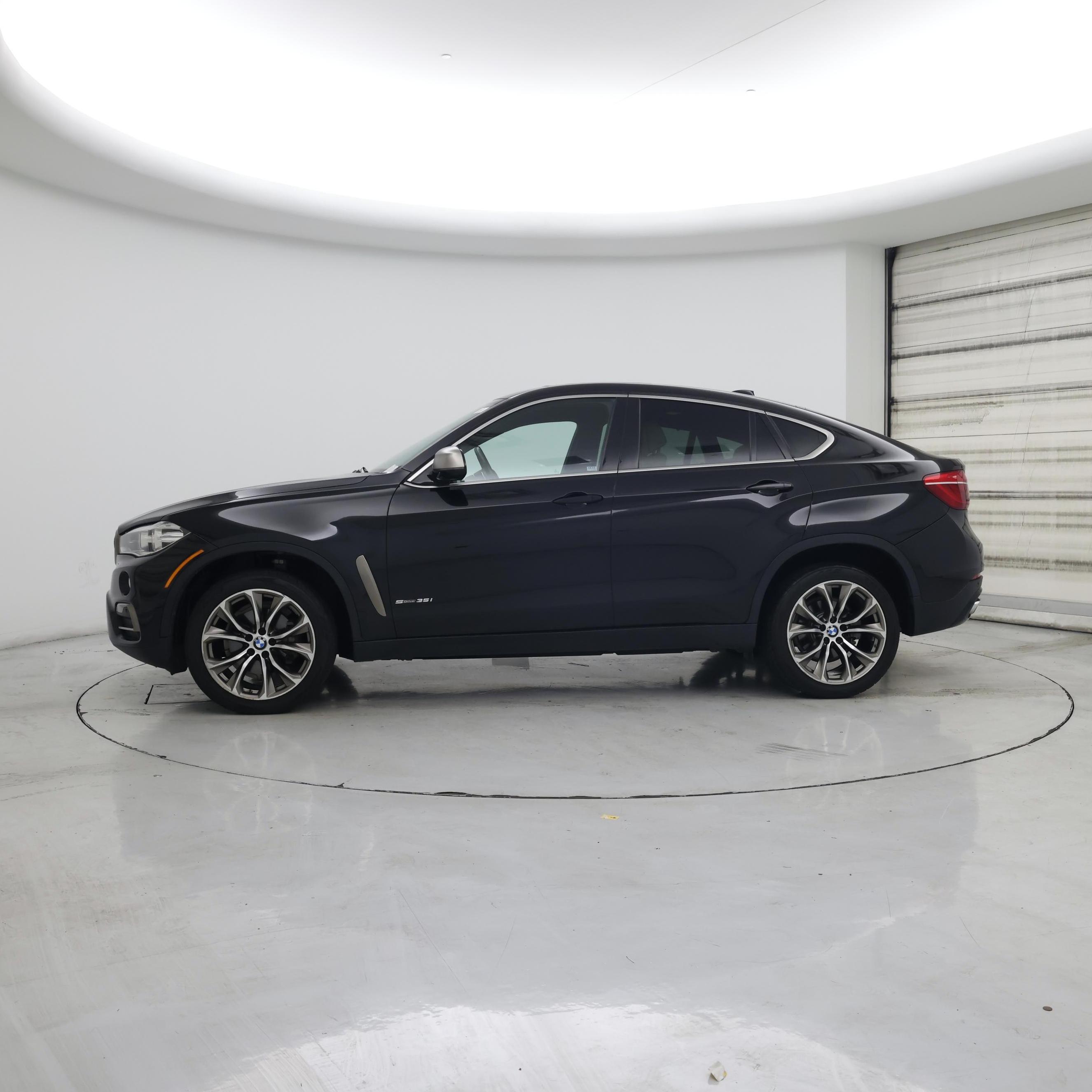 Thumbnail: 2018 BMW X6 - 3