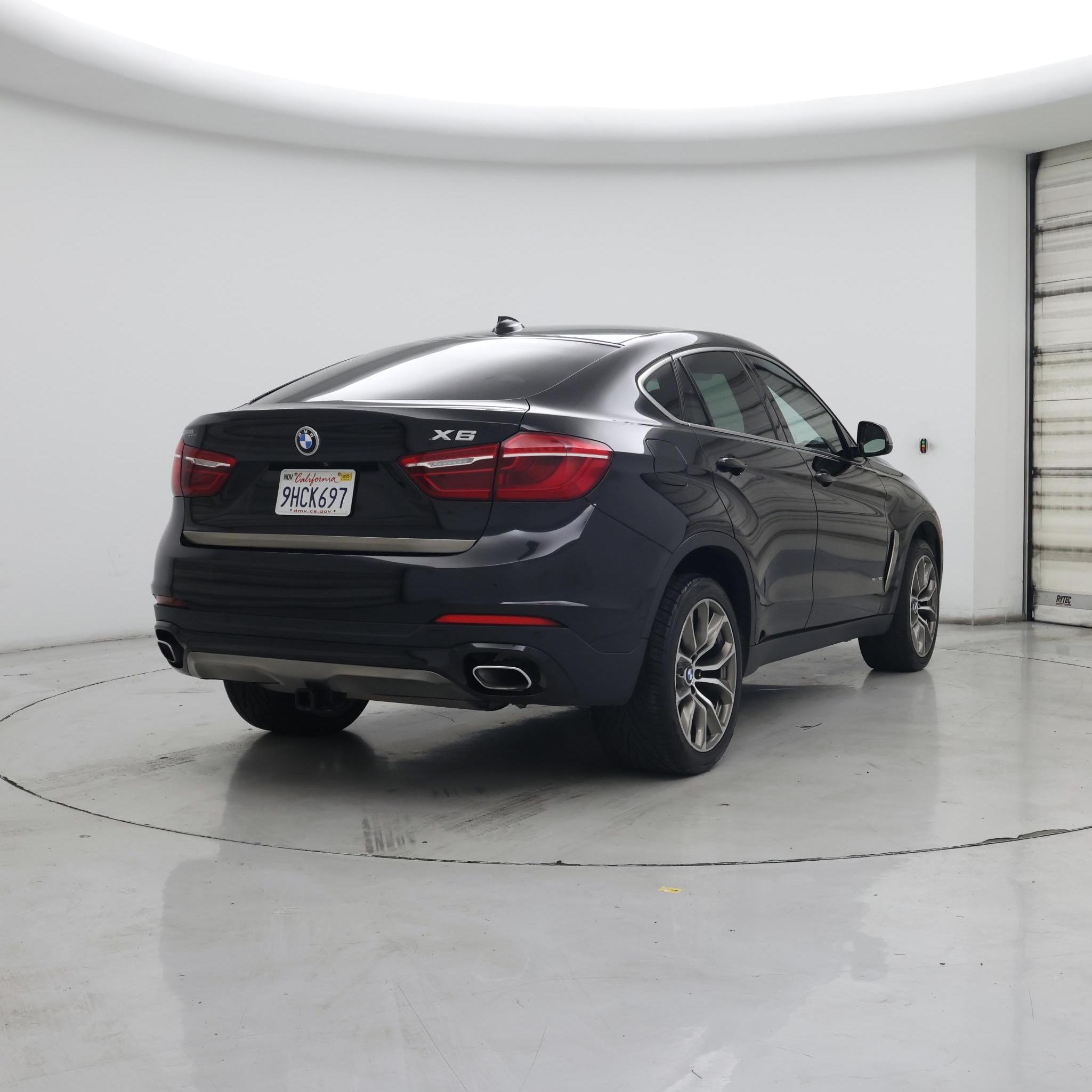 Thumbnail: 2018 BMW X6 - 8