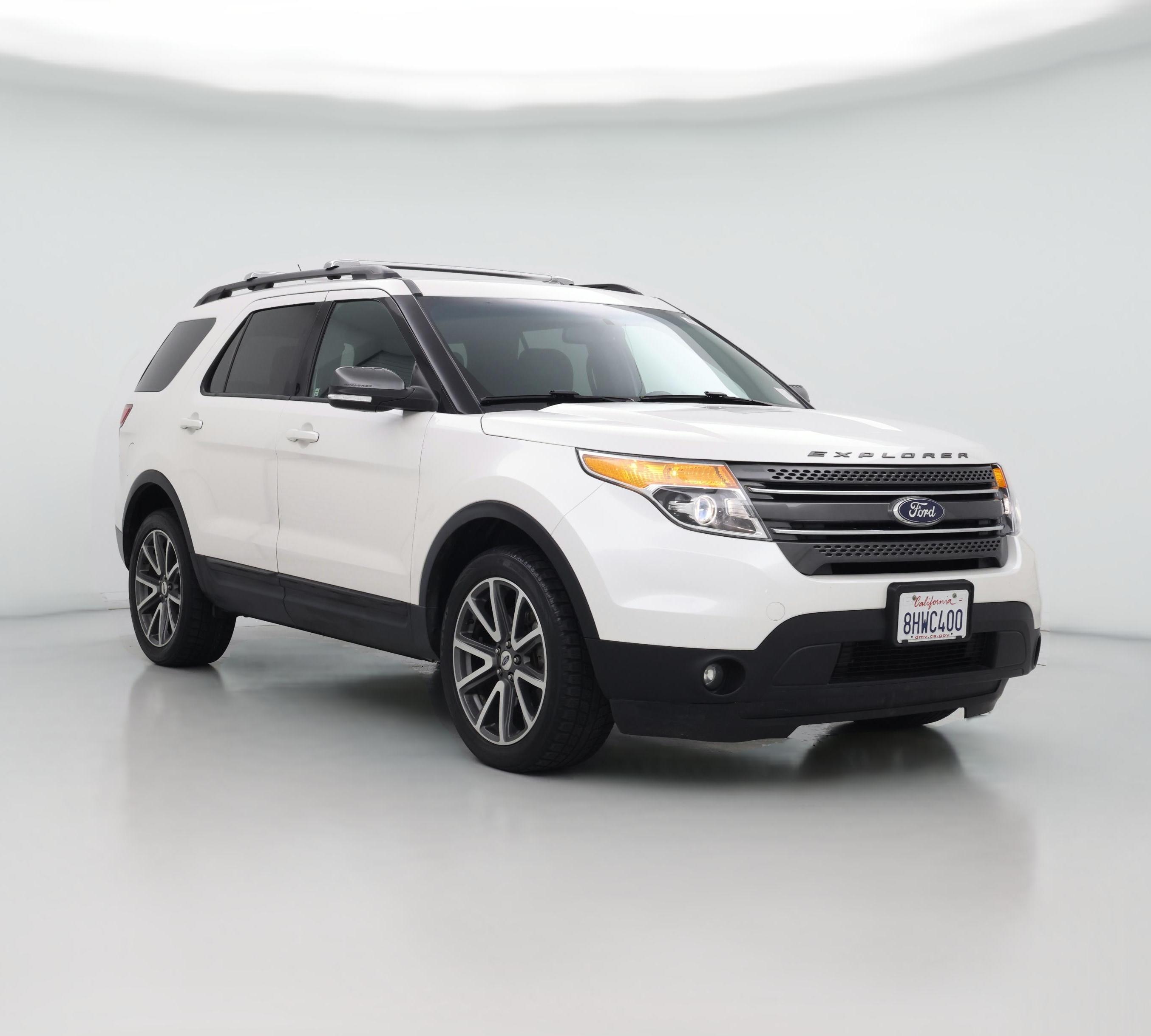 Thumbnail: 2015 Ford Explorer - 1