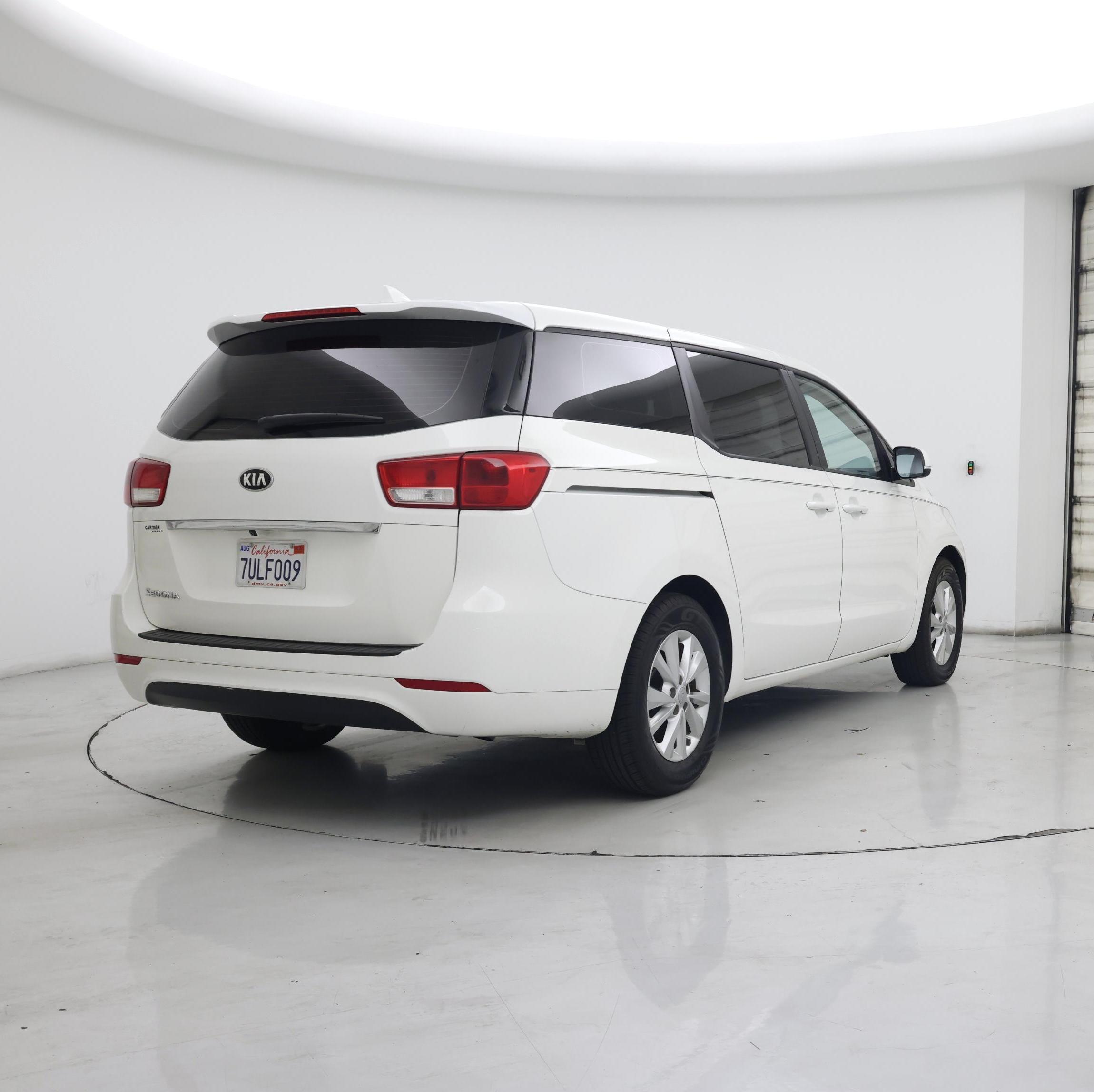 Thumbnail: 2016 Kia Sedona - 8