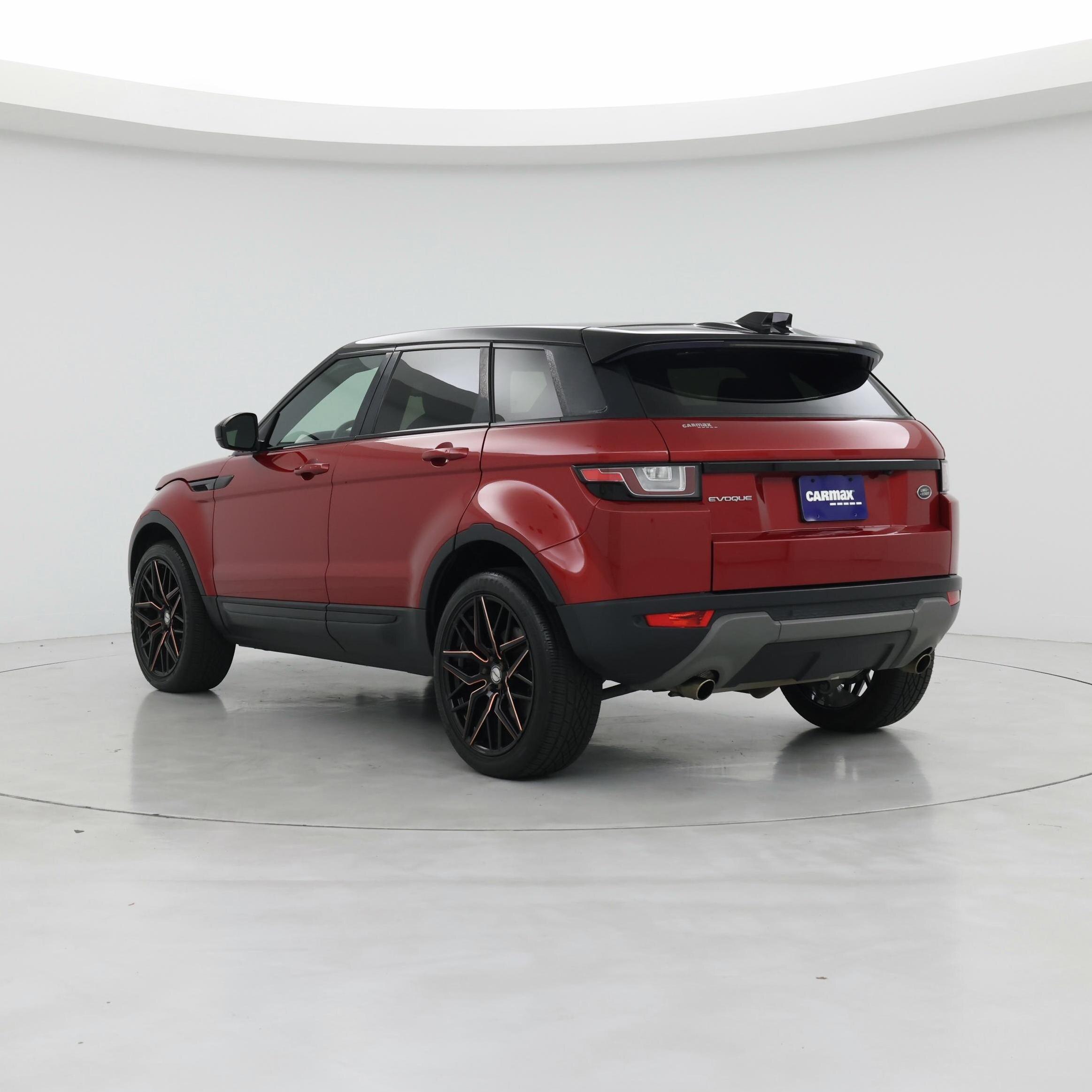 Thumbnail: 2017 Land Rover Range Rover Evoque - 2