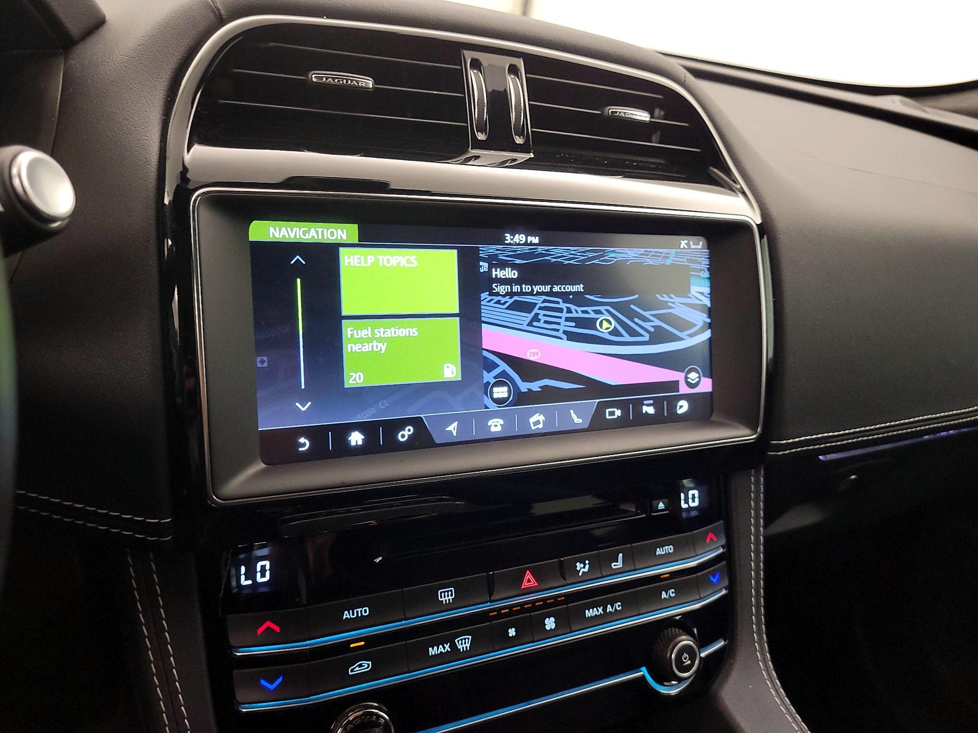 Thumbnail: 2020 Jaguar F-Pace - 14