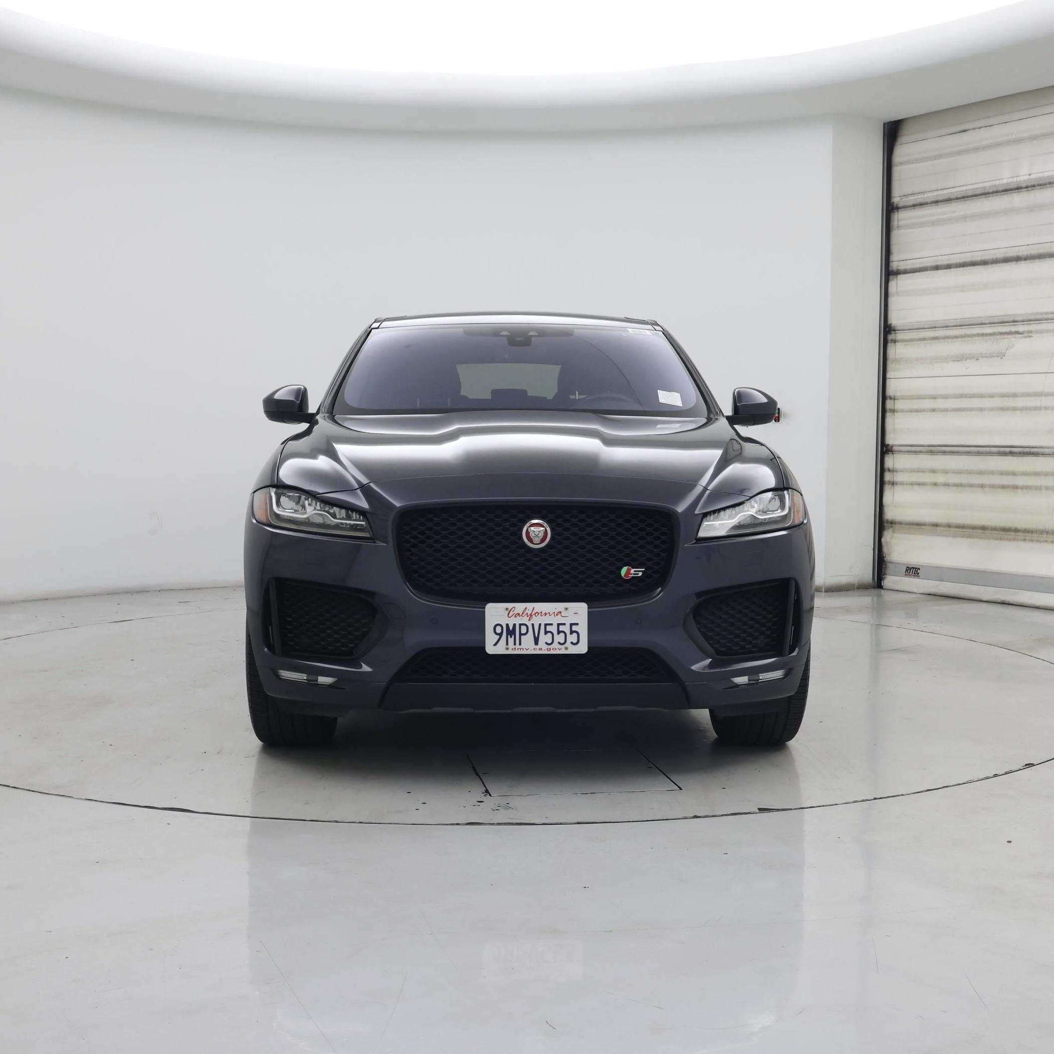 Thumbnail: 2020 Jaguar F-Pace - 5