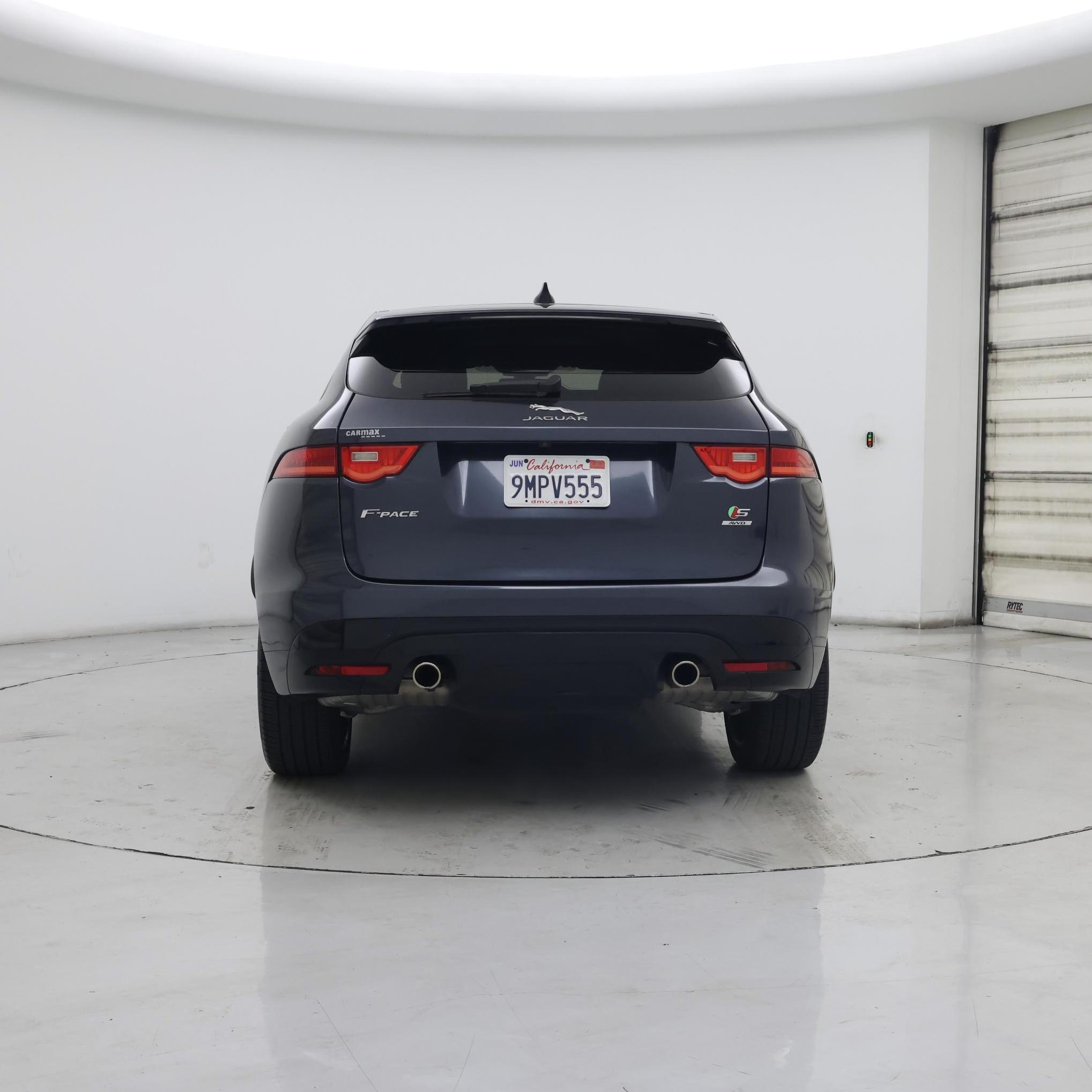 Thumbnail: 2020 Jaguar F-Pace - 6