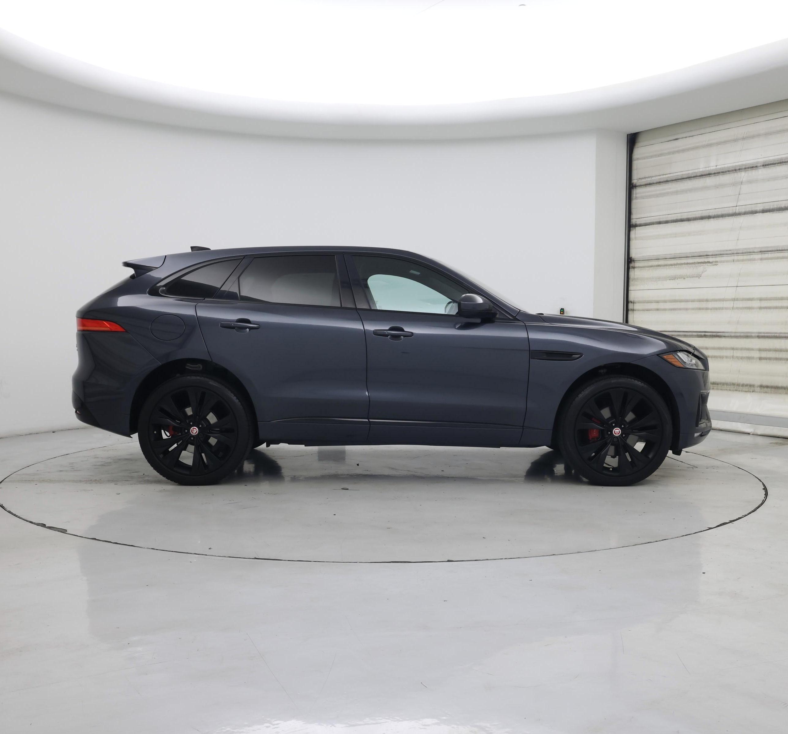 Thumbnail: 2020 Jaguar F-Pace - 7