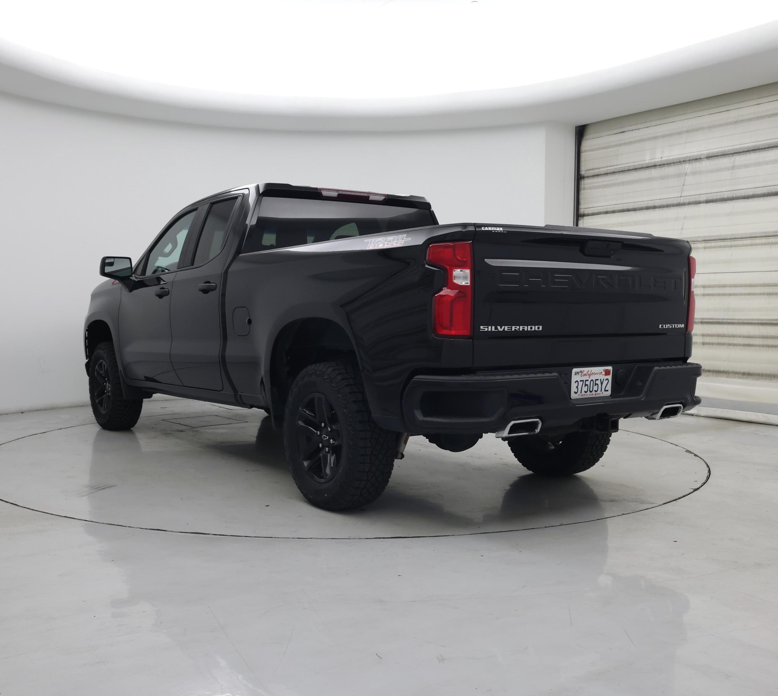 Thumbnail: 2020 Chevrolet Silverado 1500 - 2