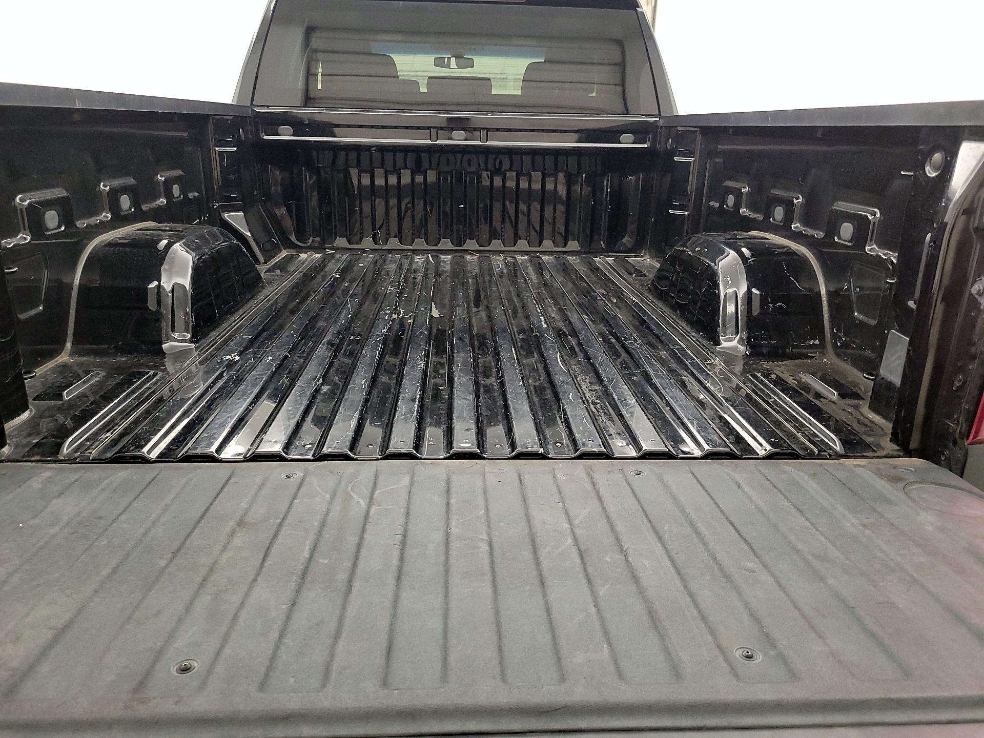 Thumbnail: 2020 Chevrolet Silverado 1500 - 20