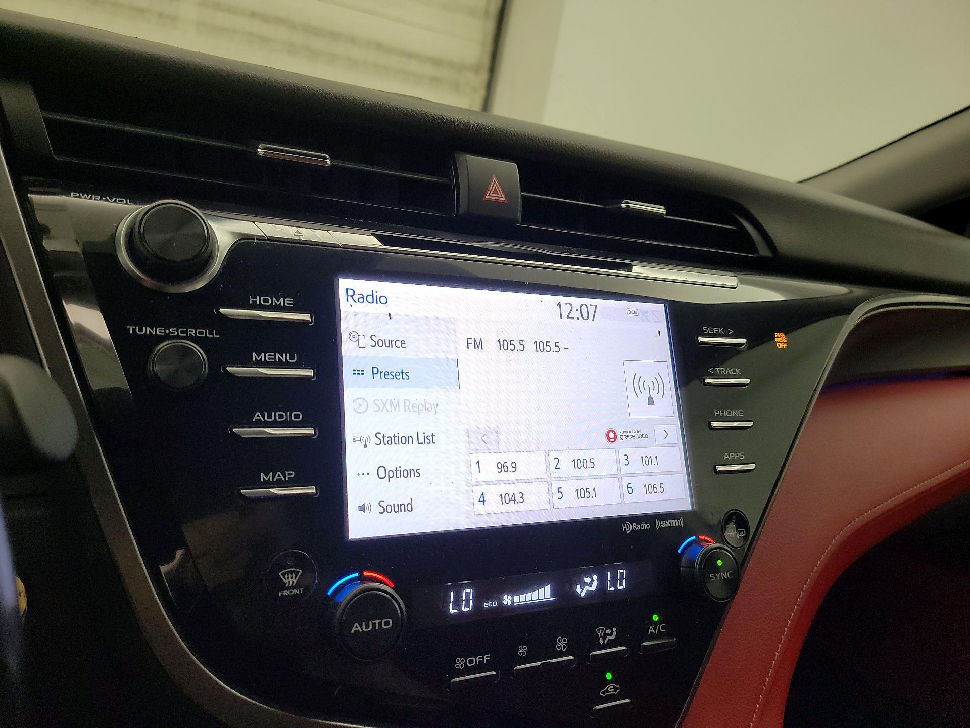 Thumbnail: 2019 Toyota Camry - 15