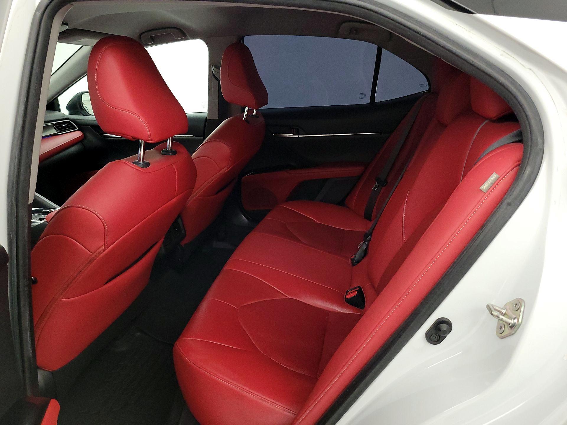 Thumbnail: 2019 Toyota Camry - 19