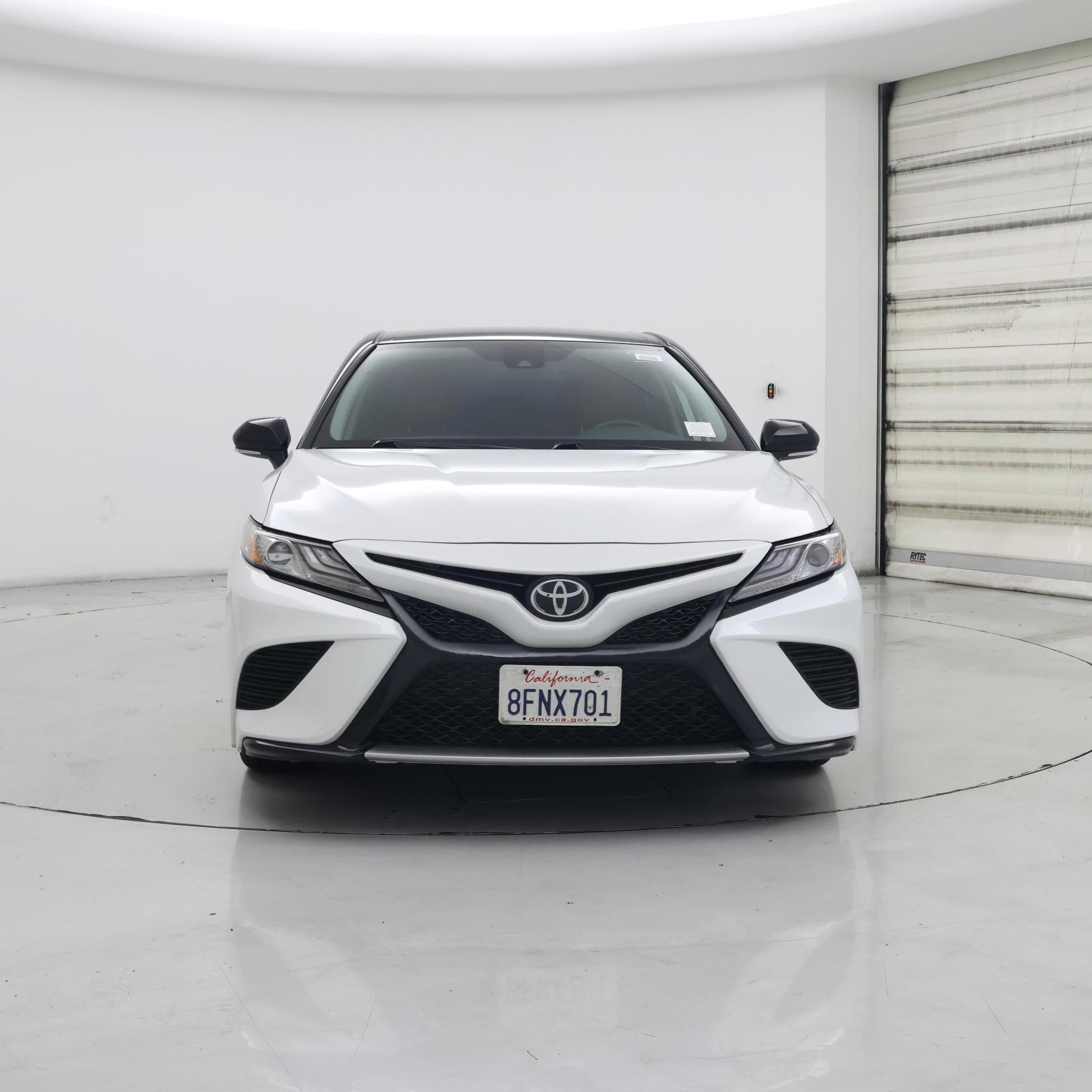 Thumbnail: 2019 Toyota Camry - 5