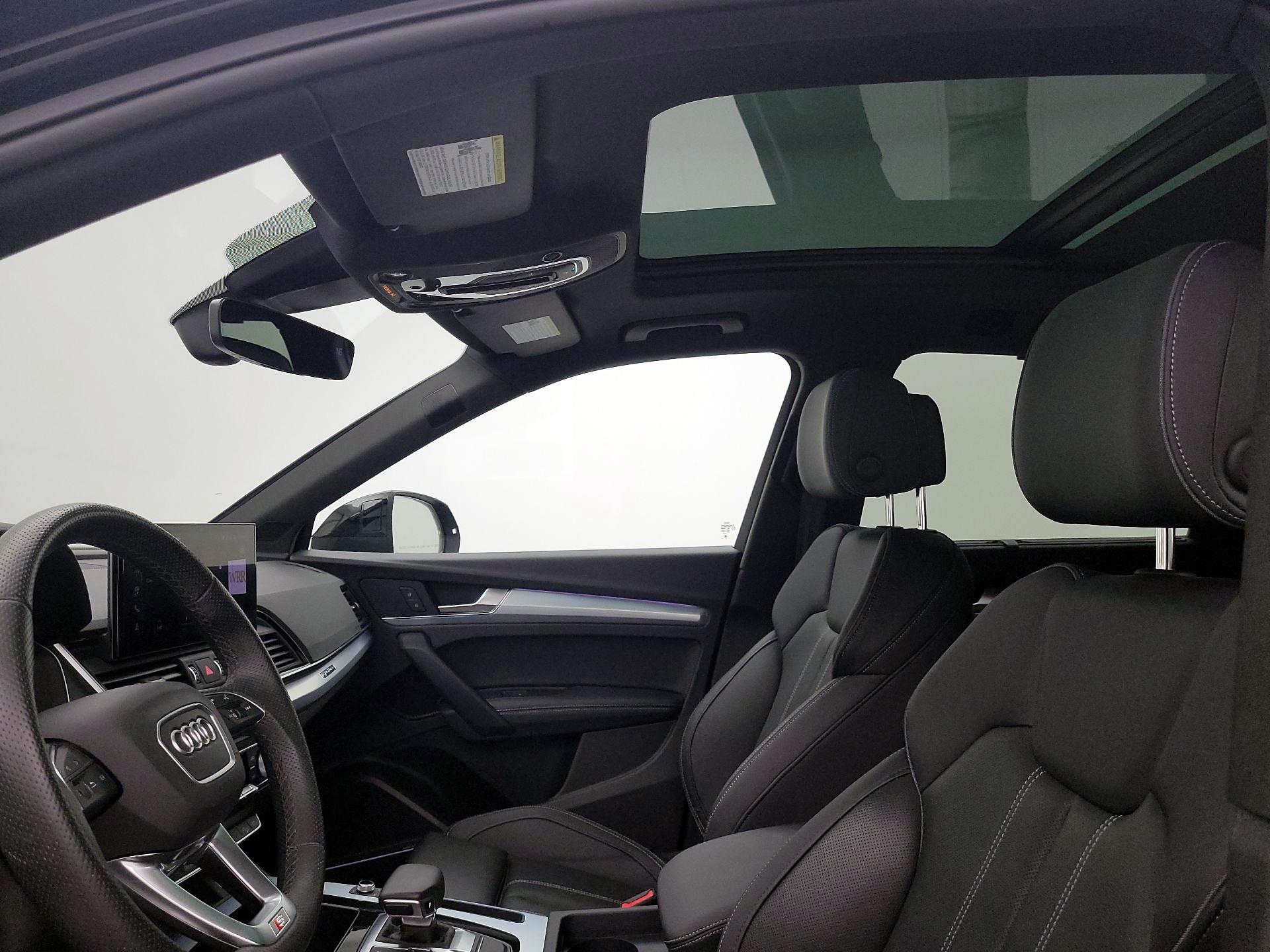 Thumbnail: 2025 Audi Q5 - 19