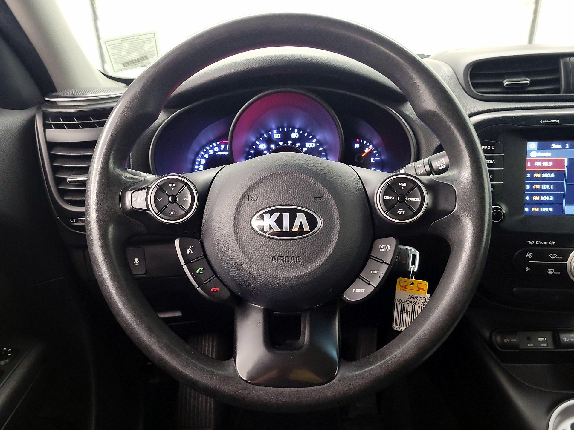 Thumbnail: 2019 Kia Soul - 10