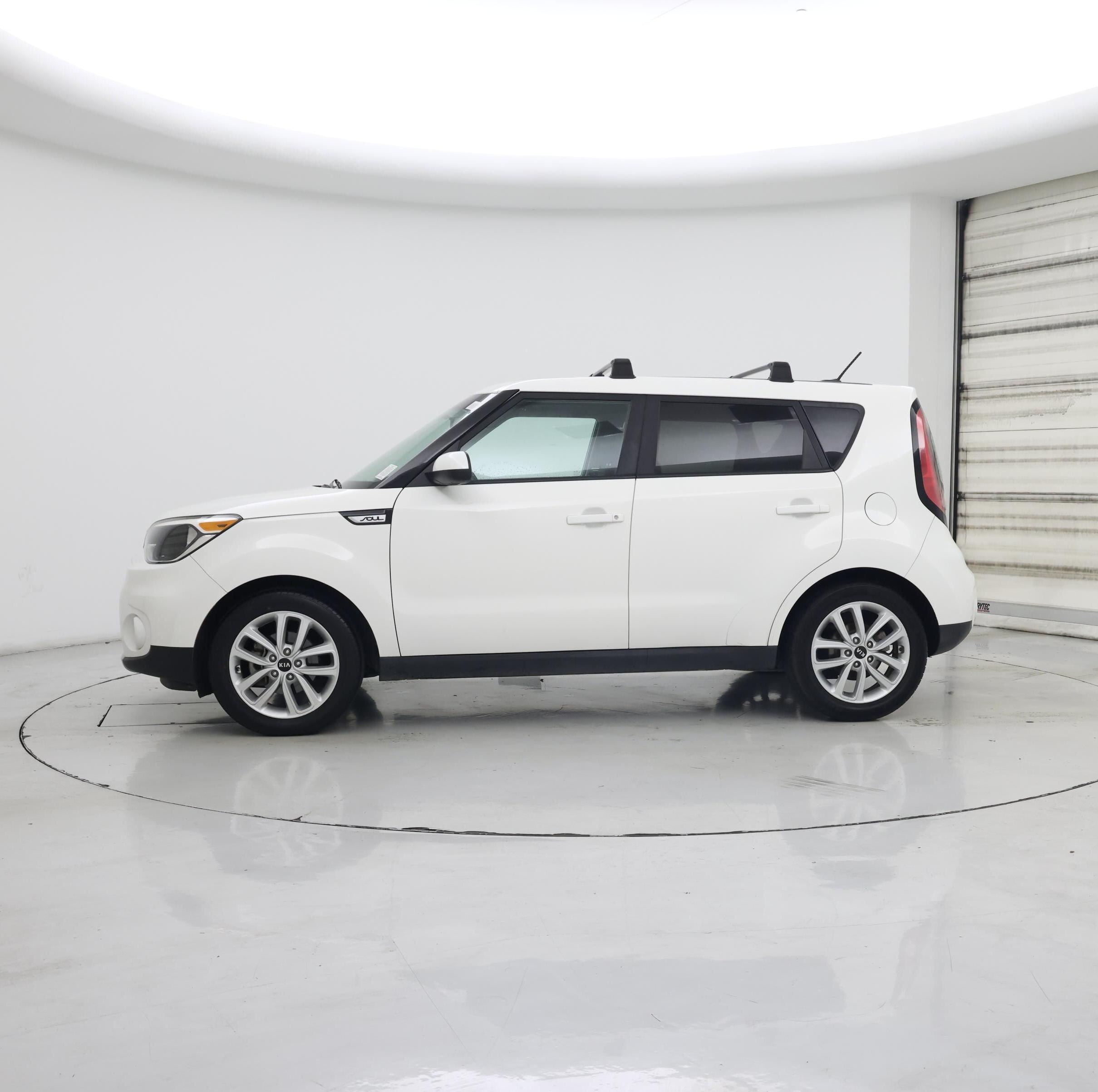 Thumbnail: 2019 Kia Soul - 3