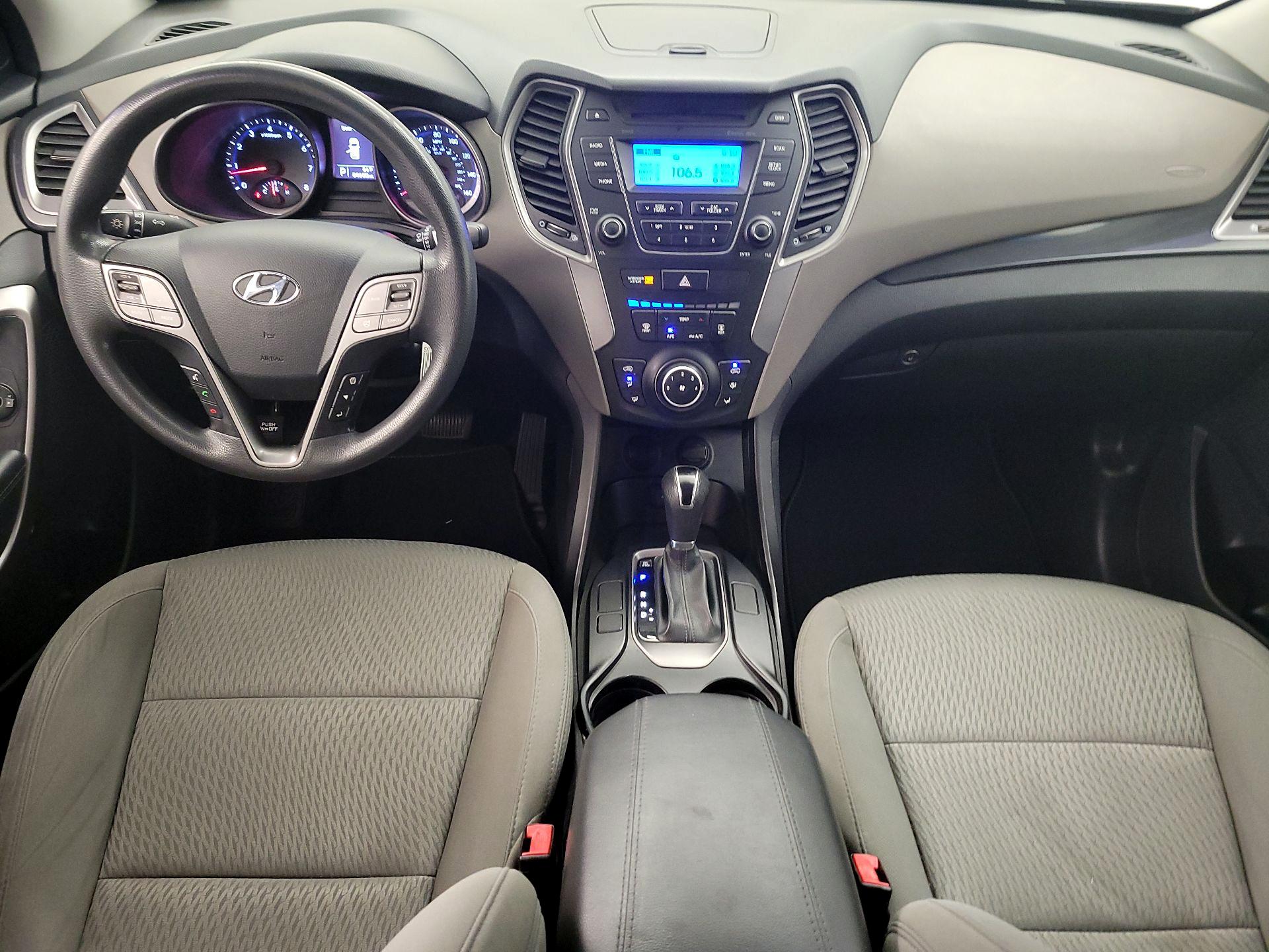 Thumbnail: 2015 Hyundai Santa Fe - 9