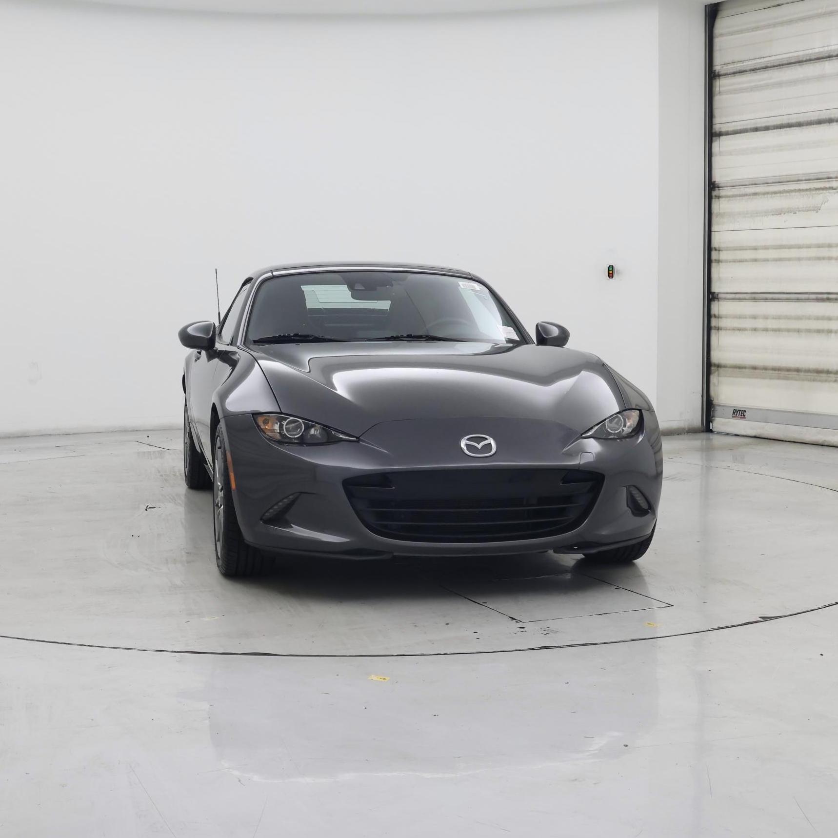 Thumbnail: 2017 Mazda MX-5 Miata - 5