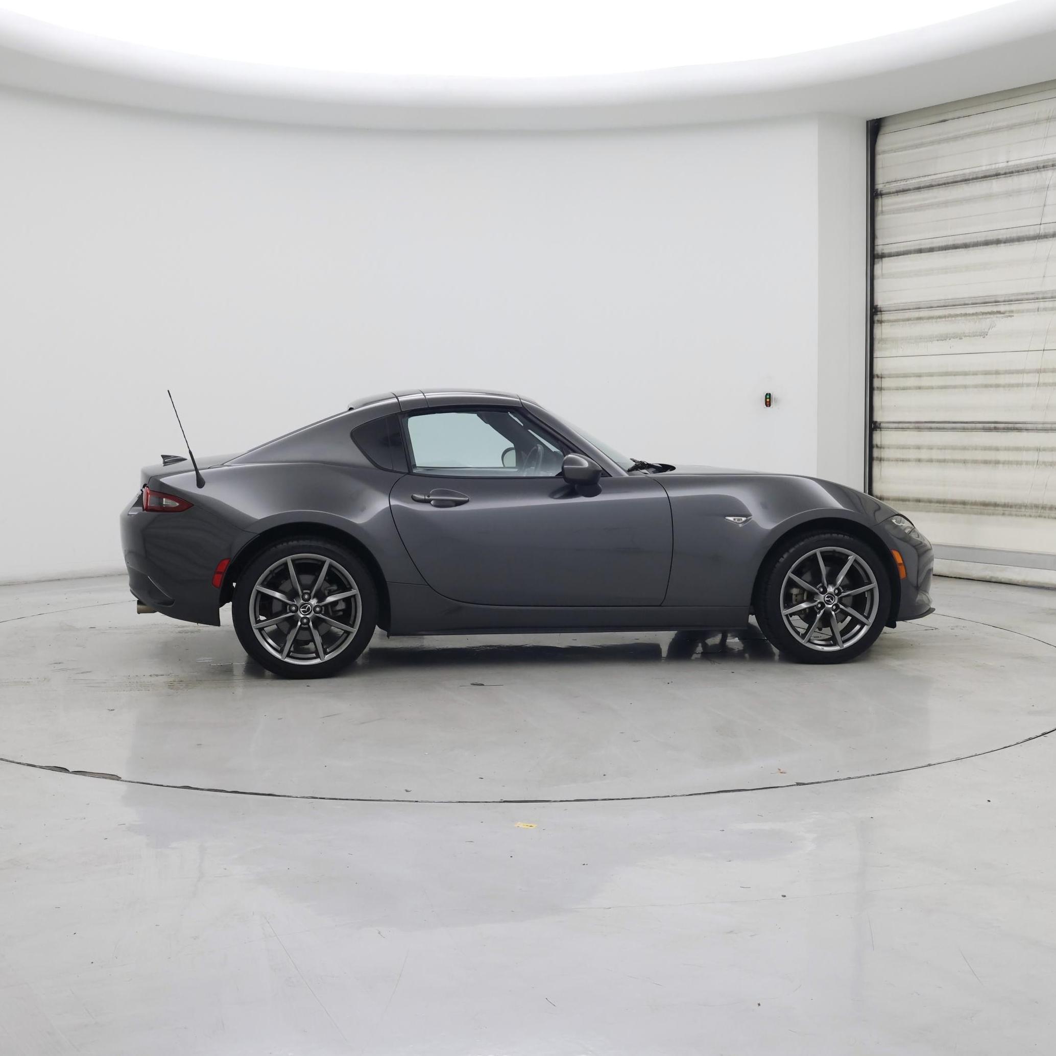 Thumbnail: 2017 Mazda MX-5 Miata - 7