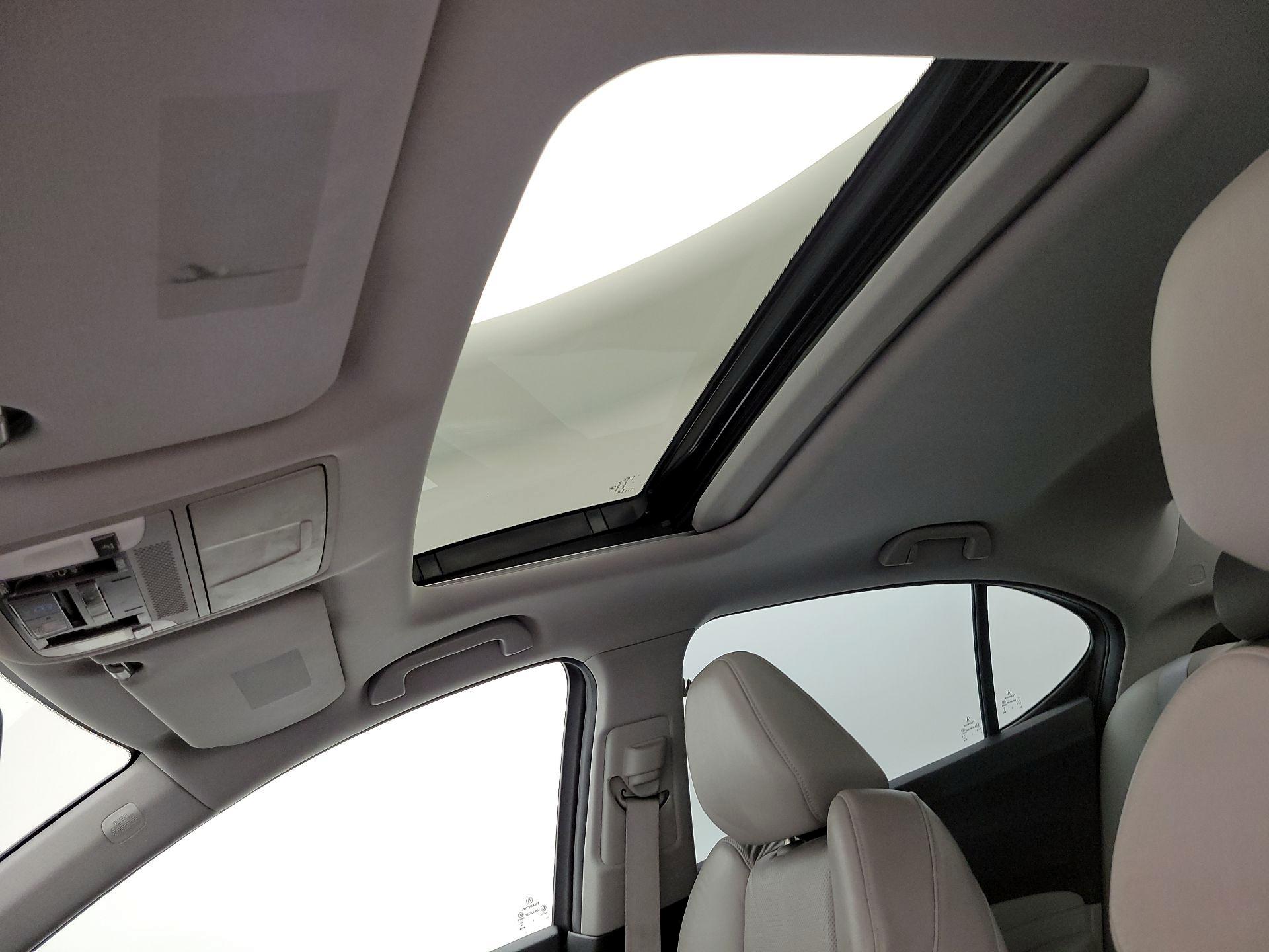 Thumbnail: 2015 Acura TLX - 20