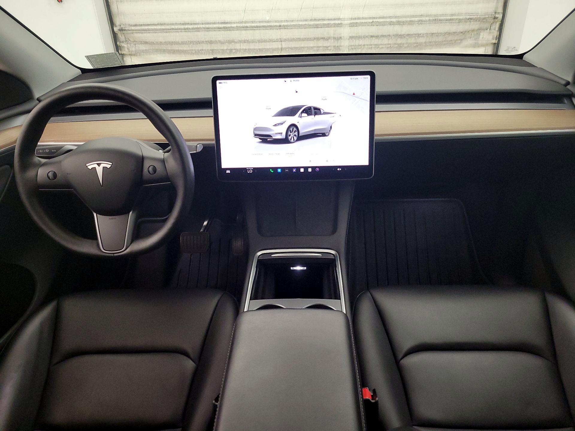Thumbnail: 2024 Tesla Model Y - 9