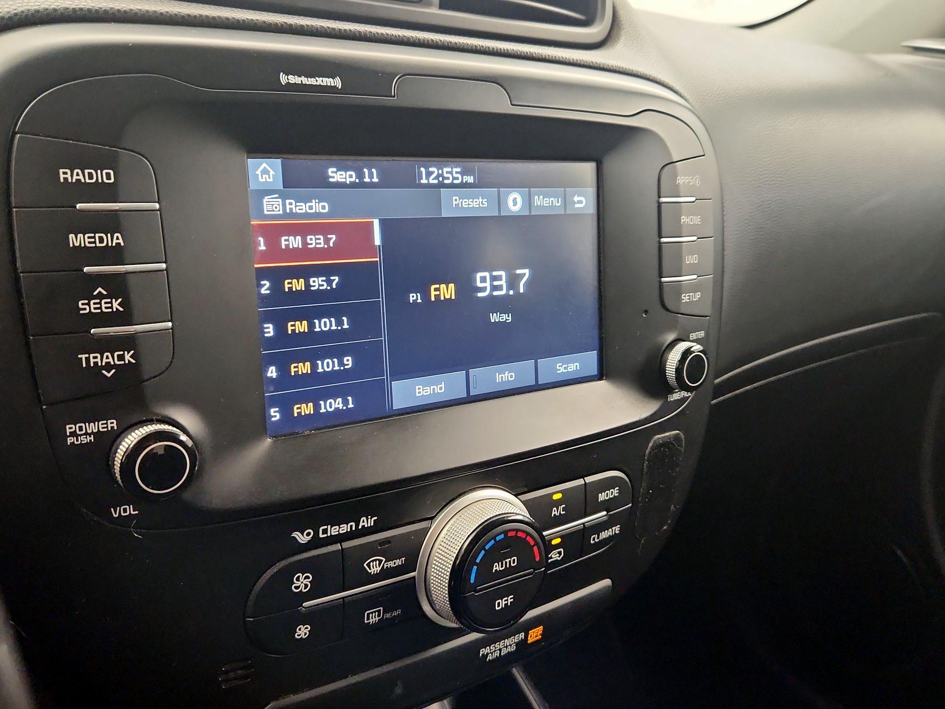 Thumbnail: 2018 Kia Soul - 15