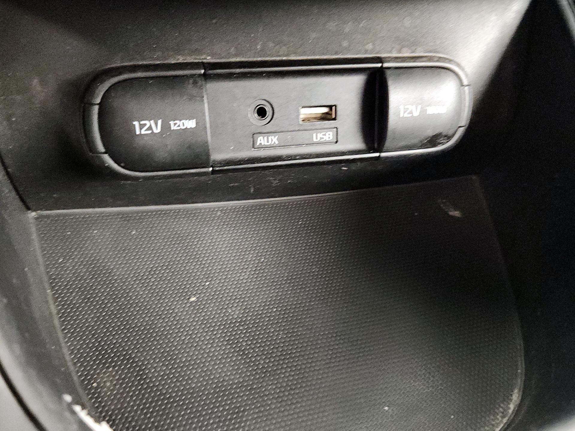 Thumbnail: 2018 Kia Soul - 18