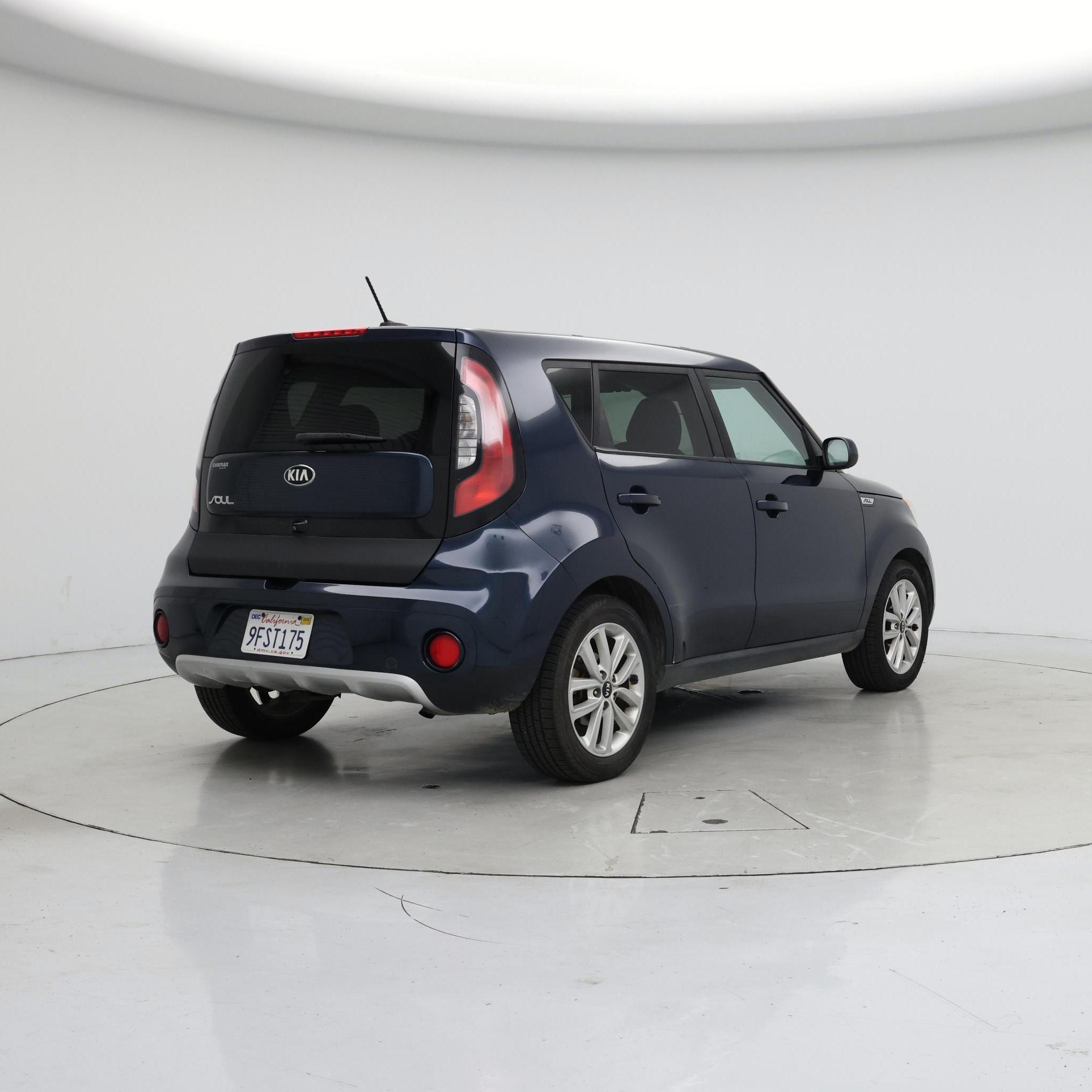 Thumbnail: 2018 Kia Soul - 8