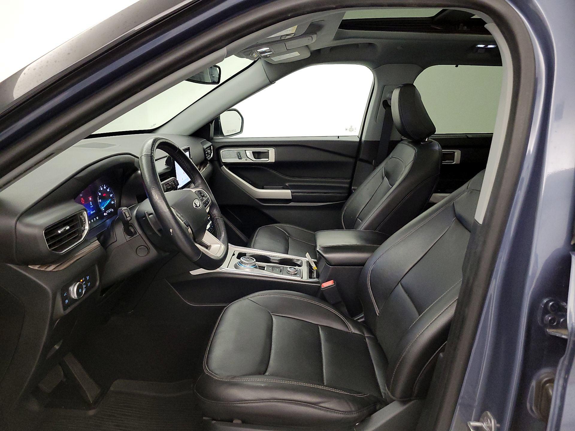 Thumbnail: 2021 Ford Explorer - 11