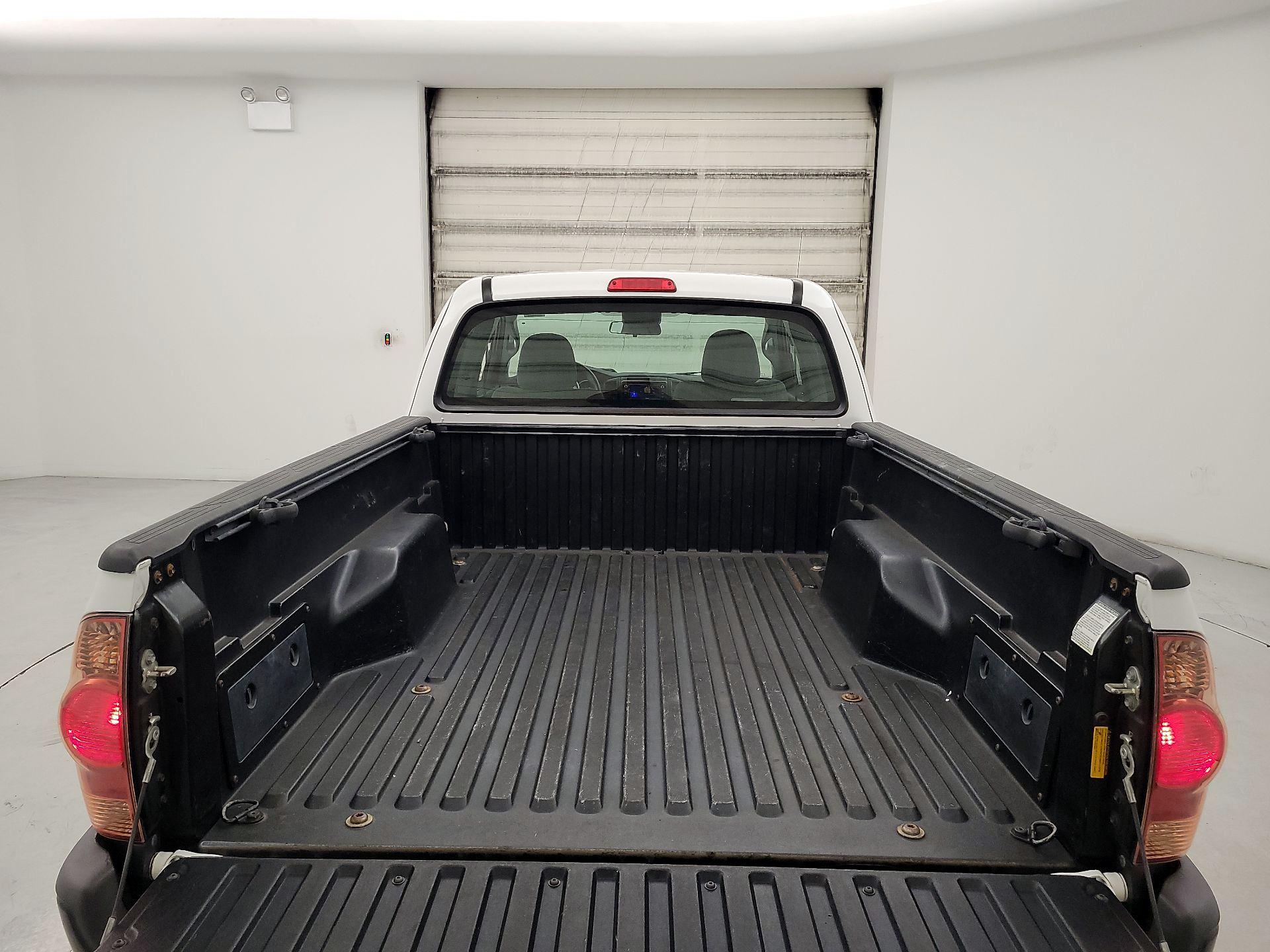 Thumbnail: 2015 Toyota Tacoma - 19